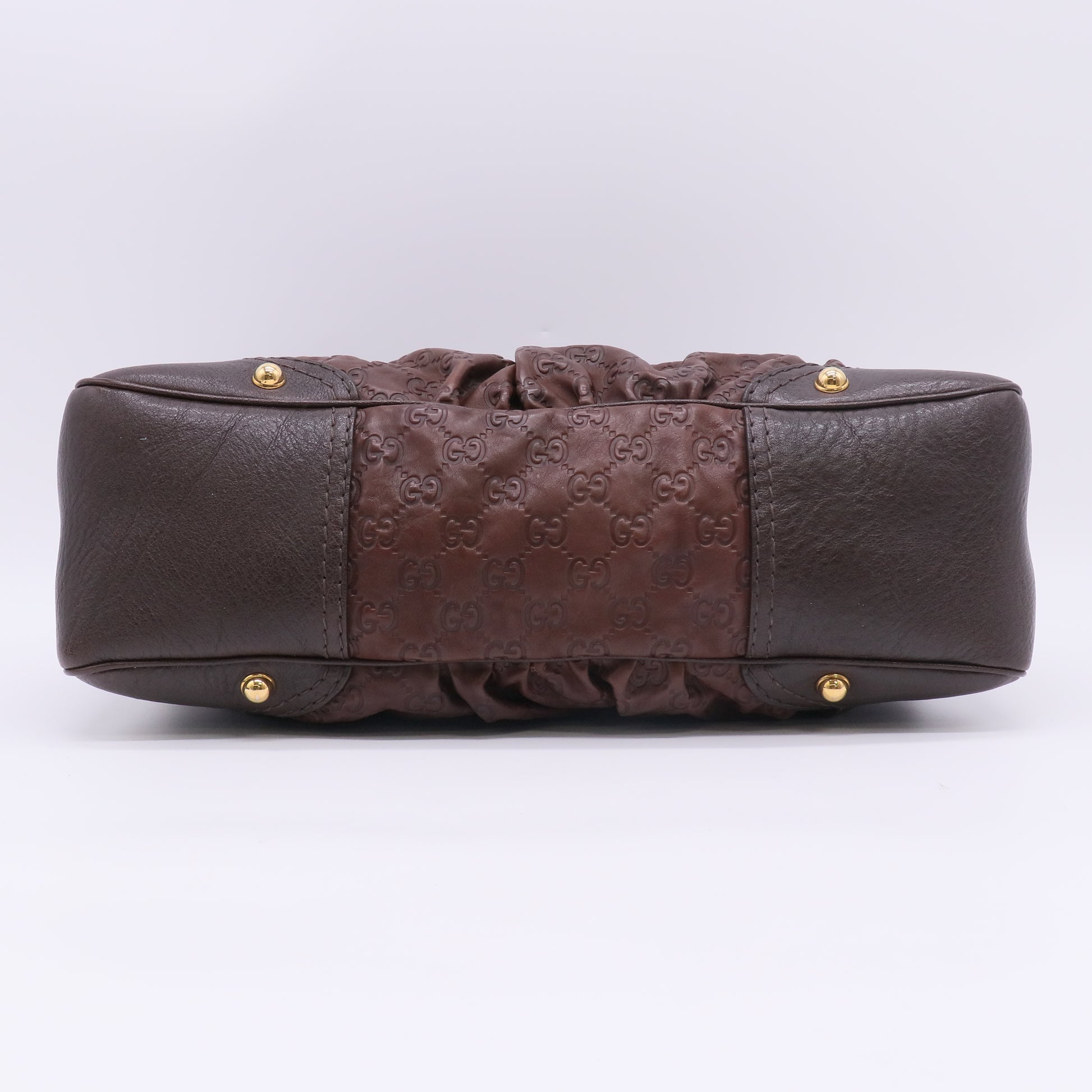 Gucci GG Signature Jockey B23724