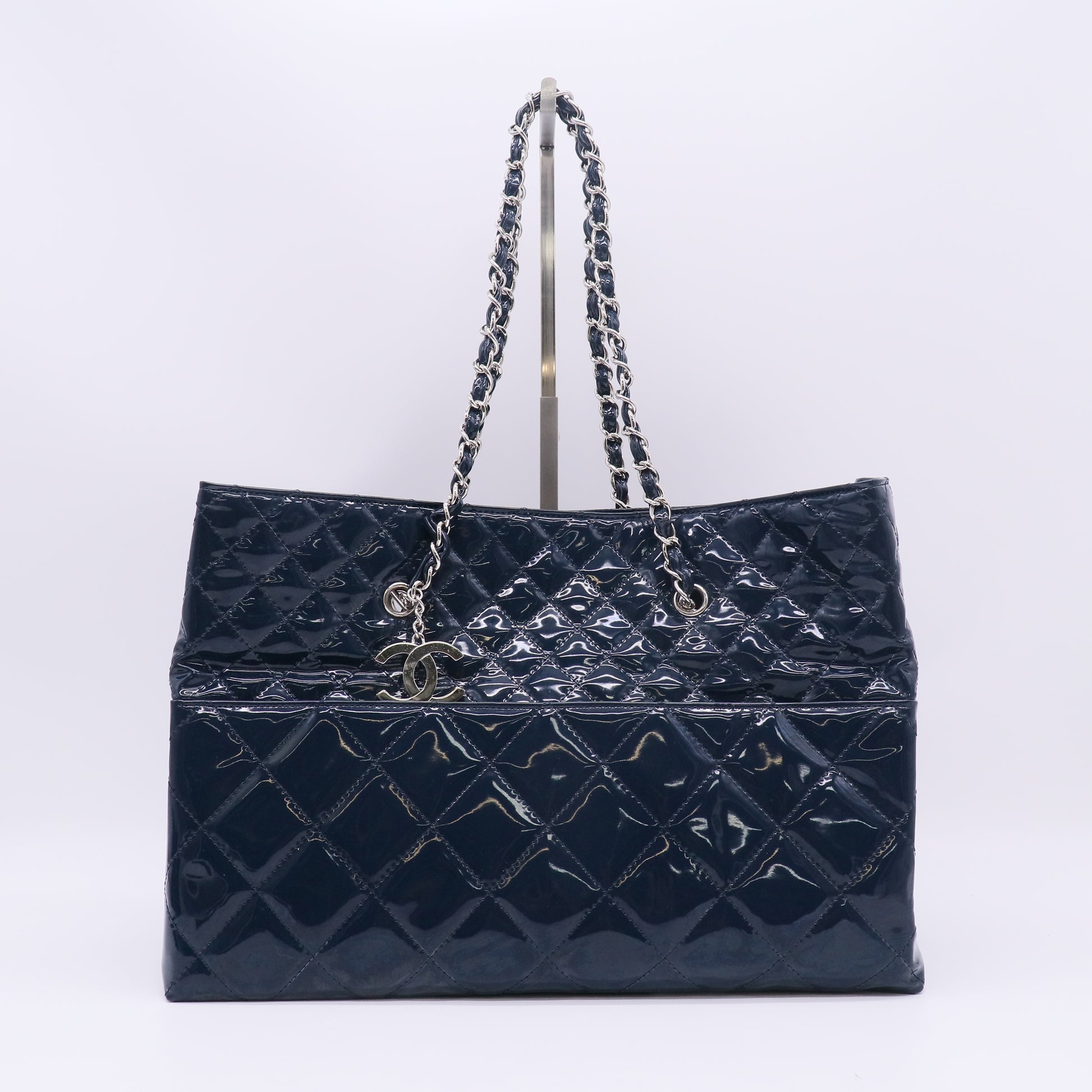 Chanel Tote Bag Vinyl Dark Navy B23671