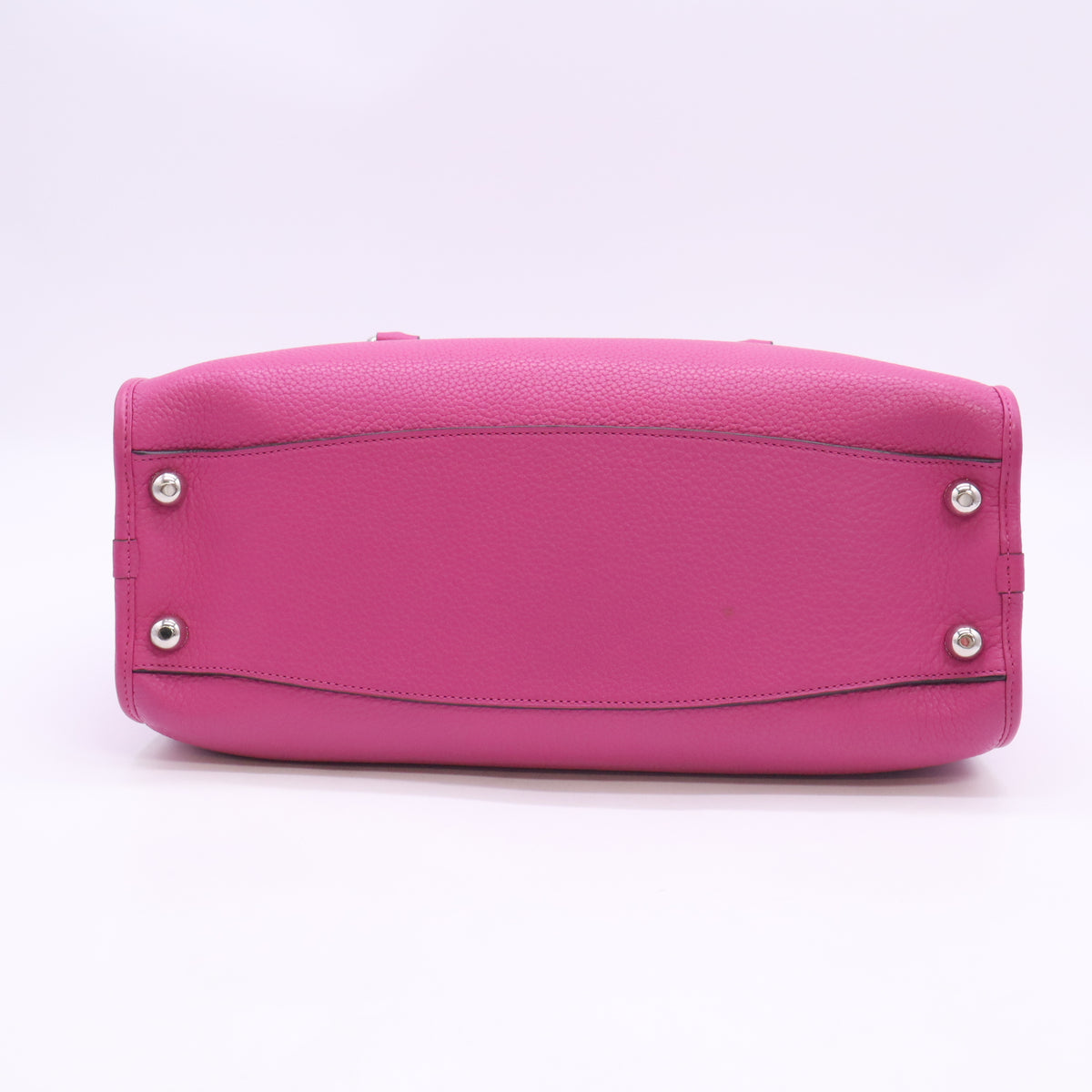 Loewe Alamo 36 Handbag B24655