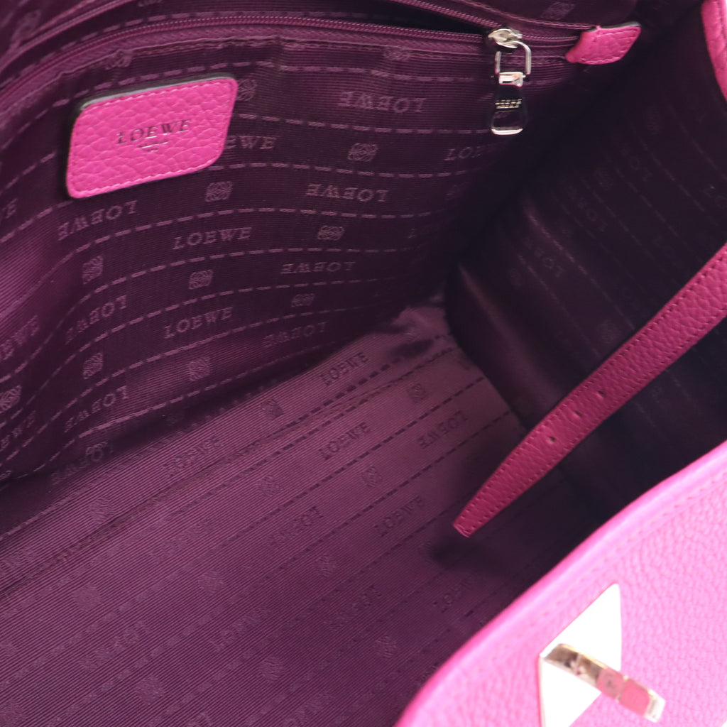 Loewe Alamo 36 Handbag B24655