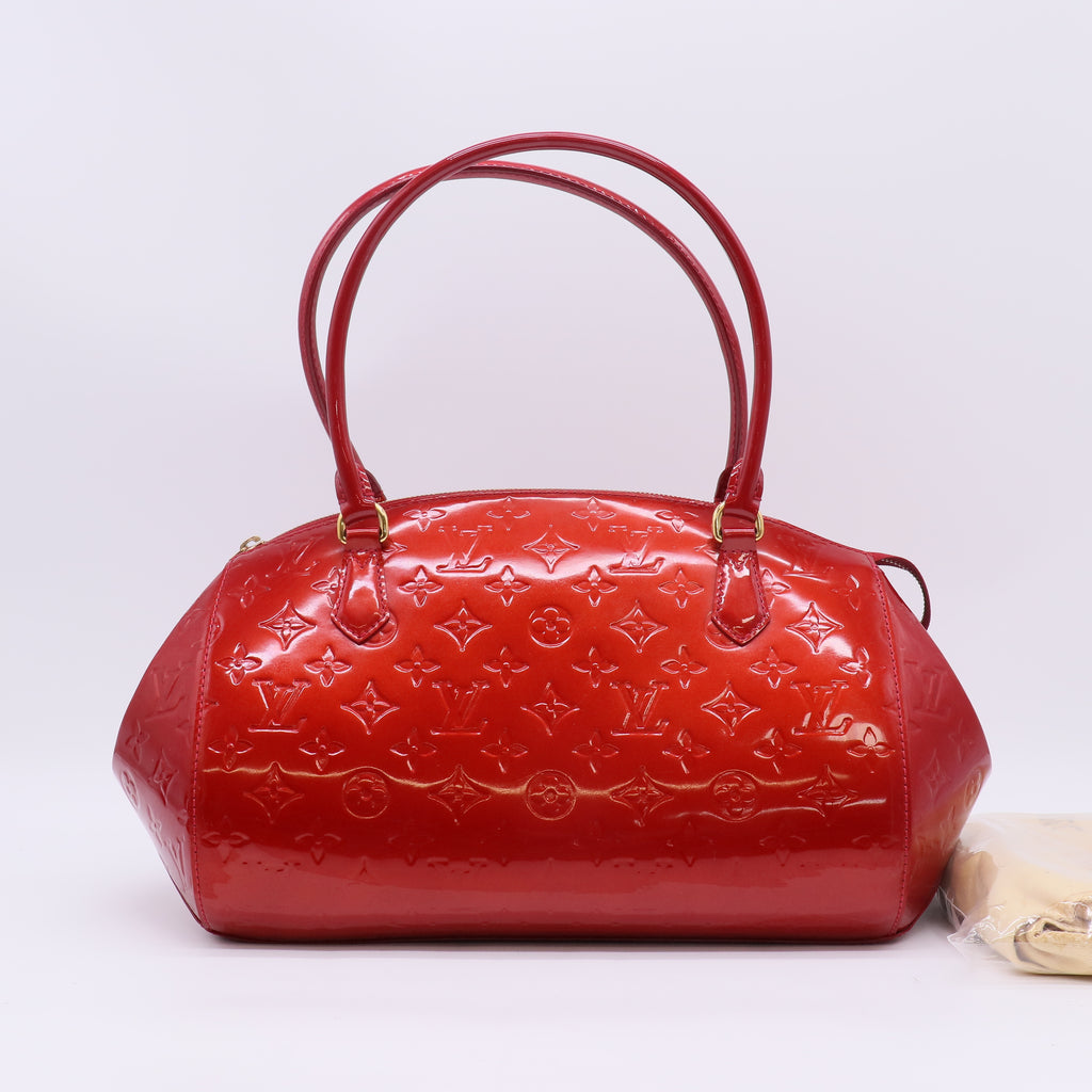 Louis Vuitton Pomme D'Amour Monogram Vernis Sherwood PM Bag B23431