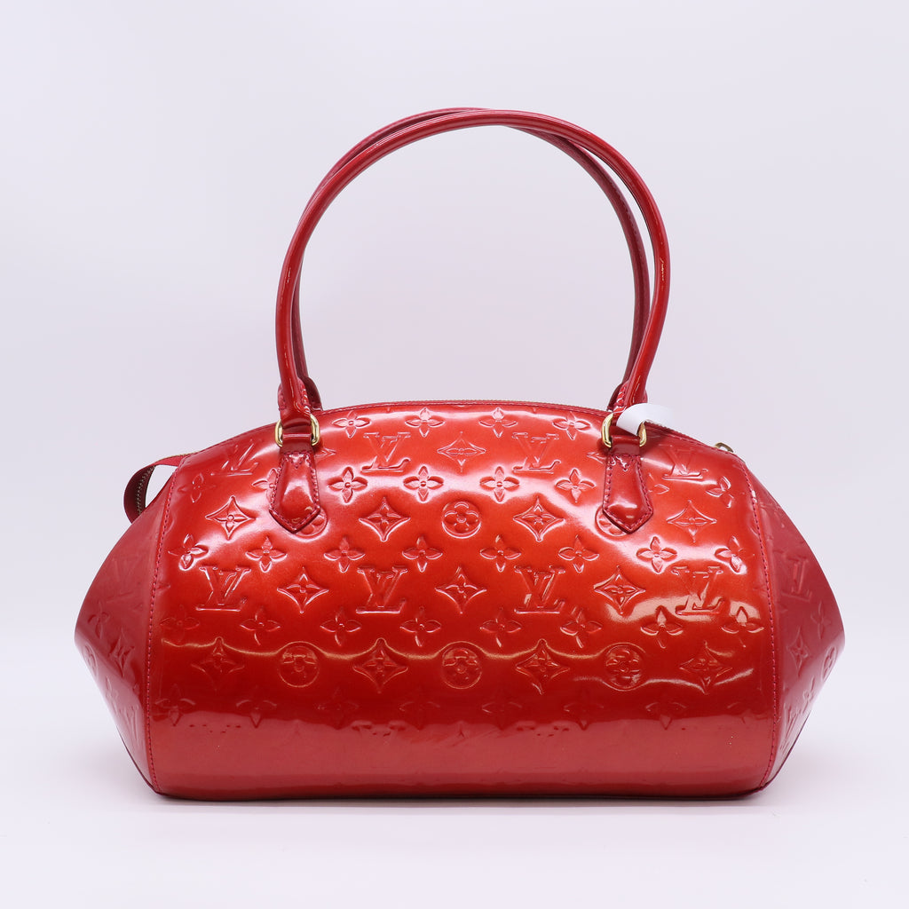 Louis Vuitton Pomme D'Amour Monogram Vernis Sherwood PM Bag B23431