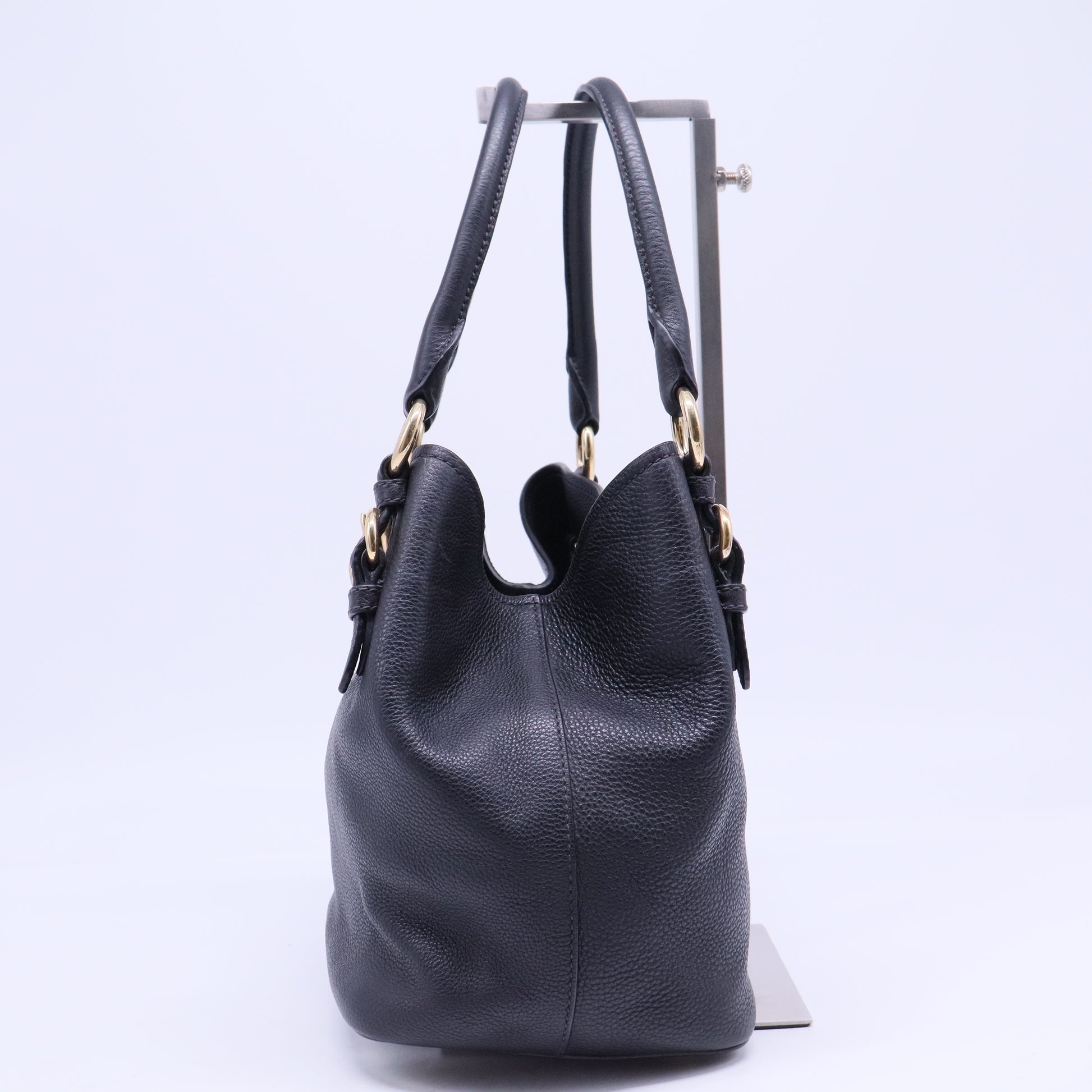 Madras Convertible Tote Leather Medium B20557
