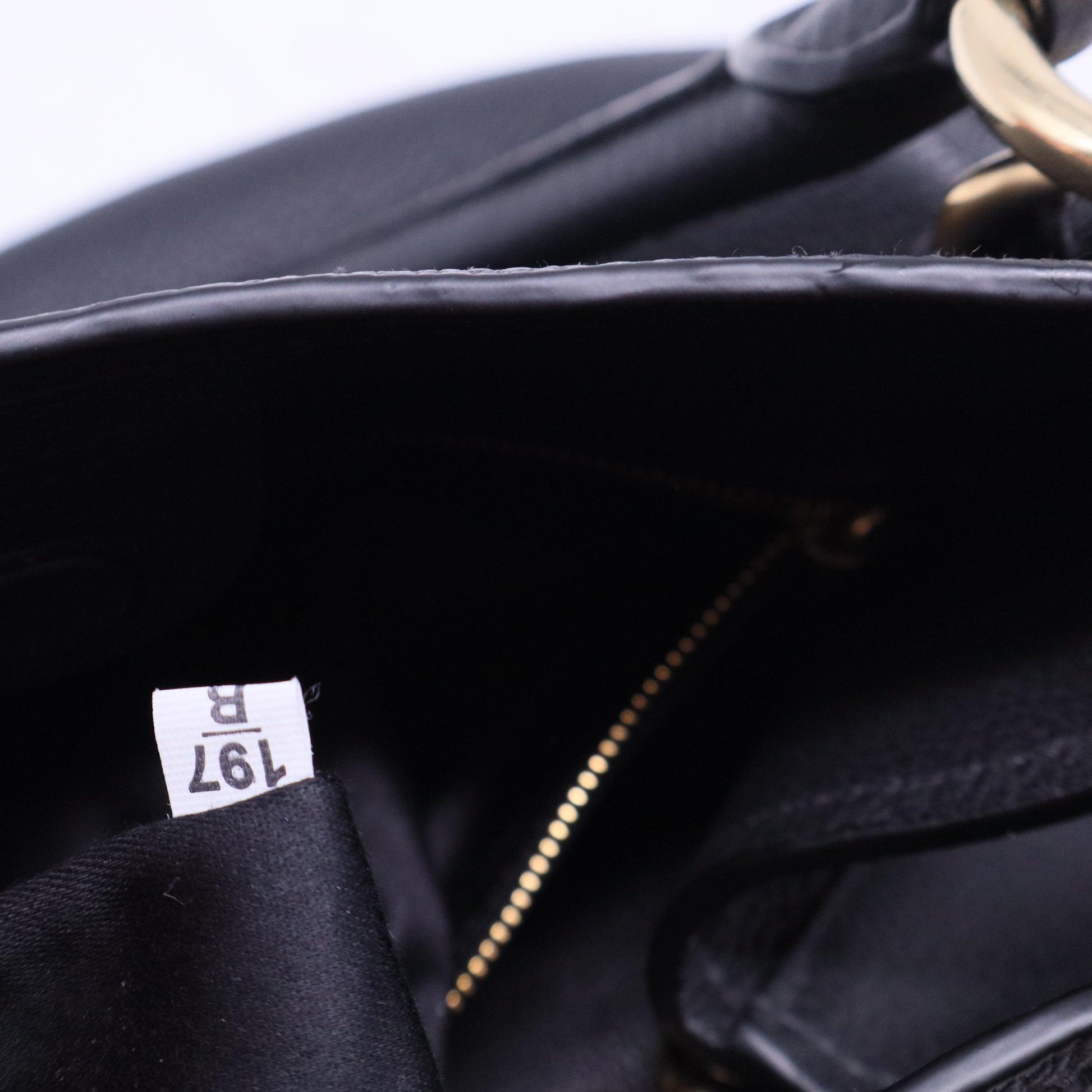 Madras Convertible Tote Leather Medium B20557
