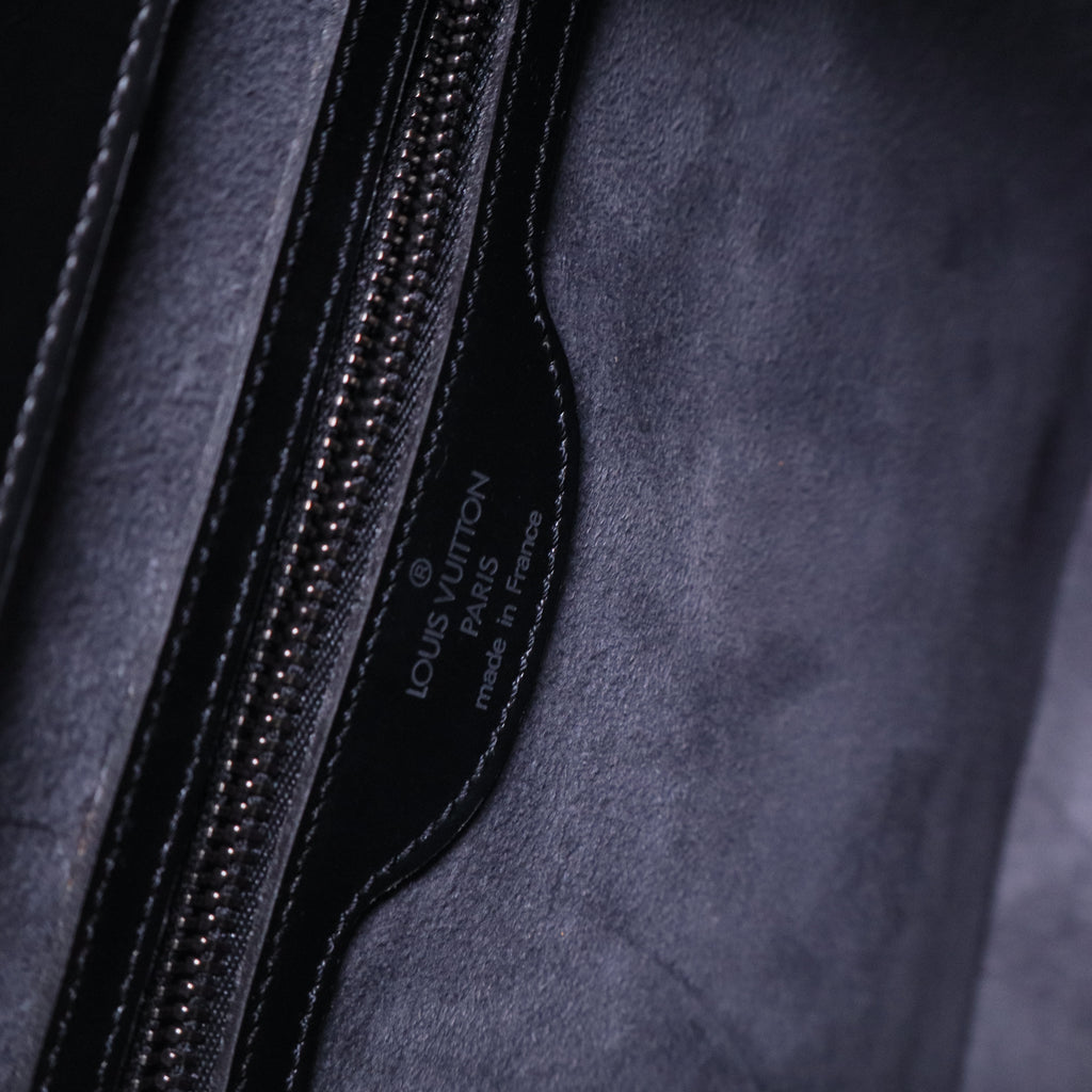 Louis Vuitton Epi Verseau Black B20911