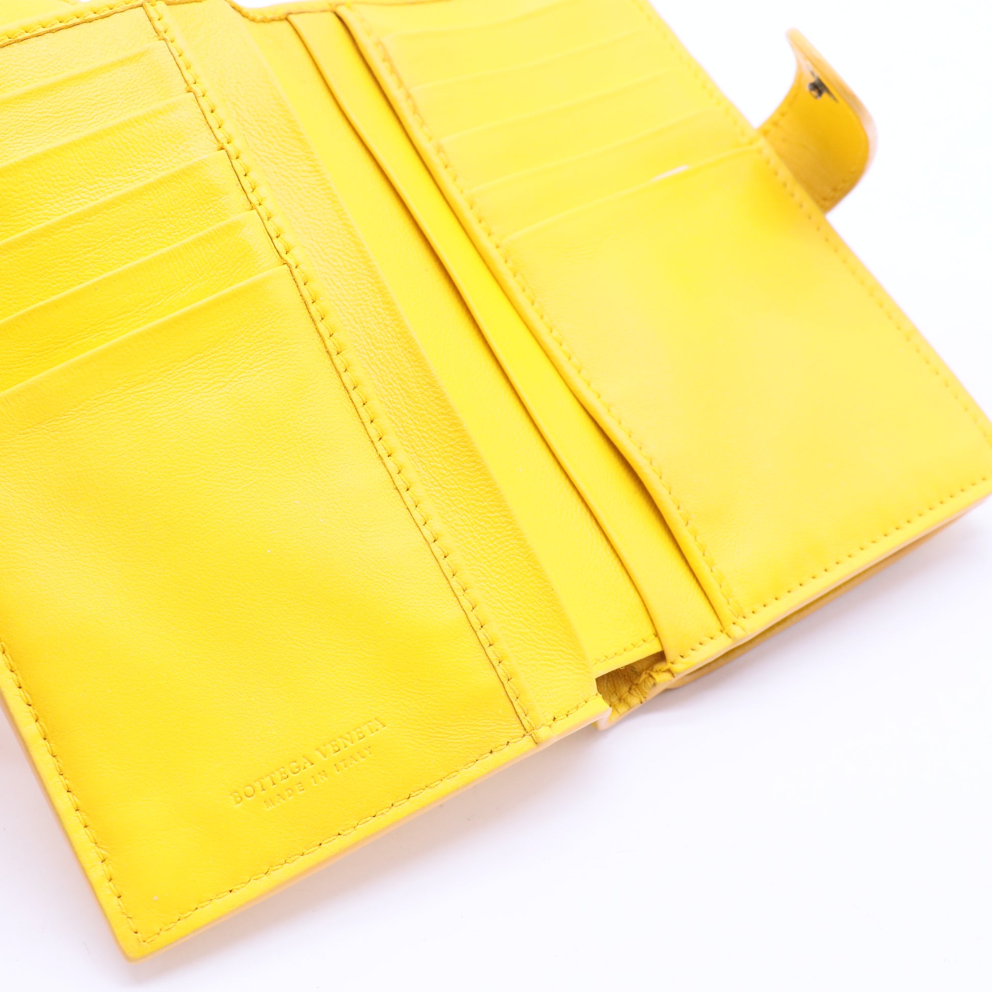 Intrecciato Flap Wallet