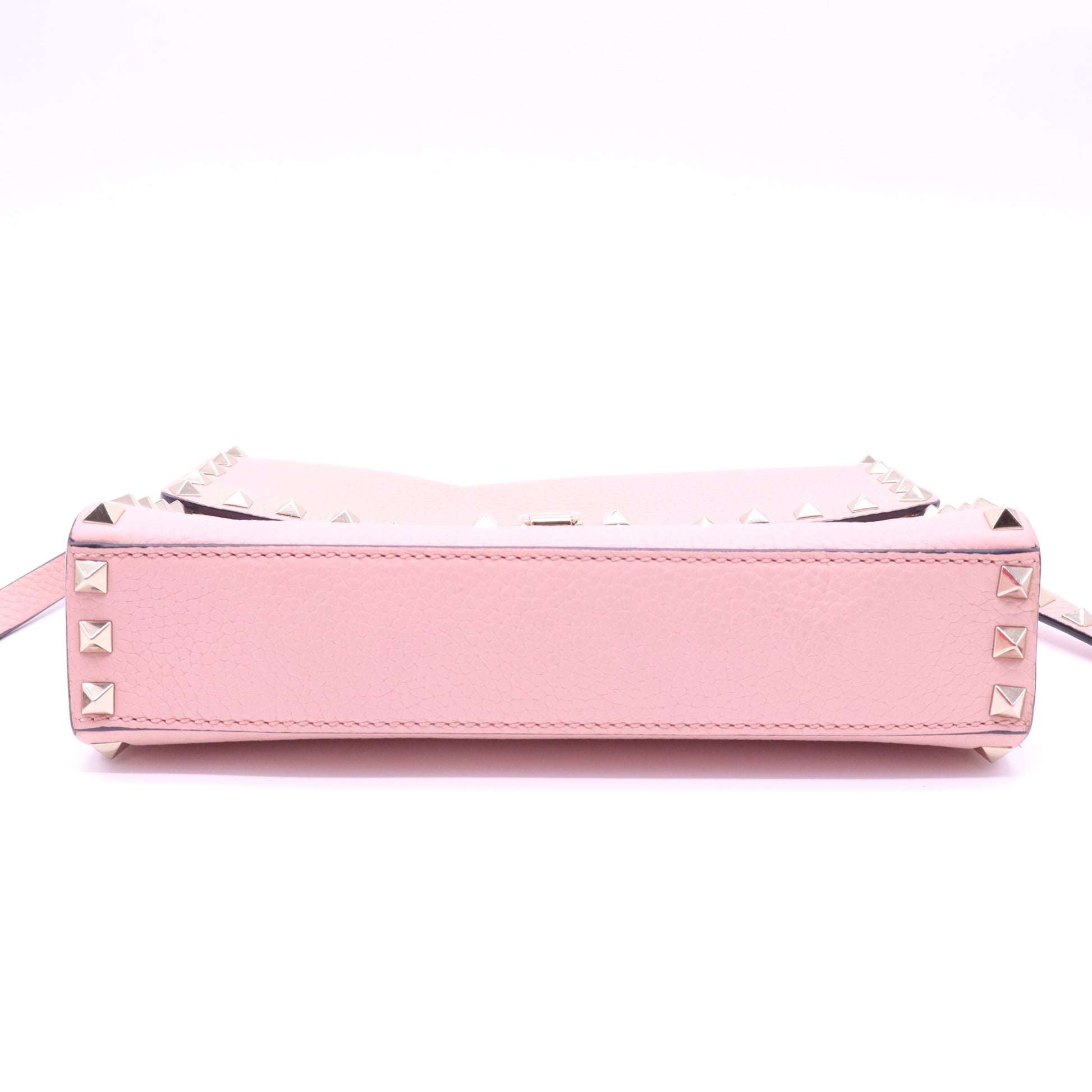 Valentino Garavani Pebbled Calfskin Medium Rockstud Flip Lock Crossbody Bag Loto twins B22107