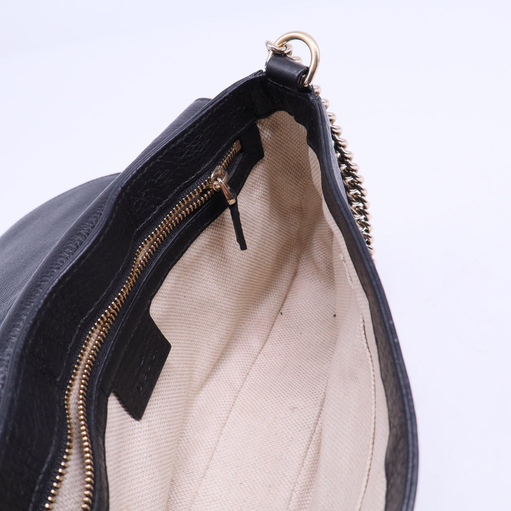 Soho Chain Crossbody Bag Leather Medium B20899