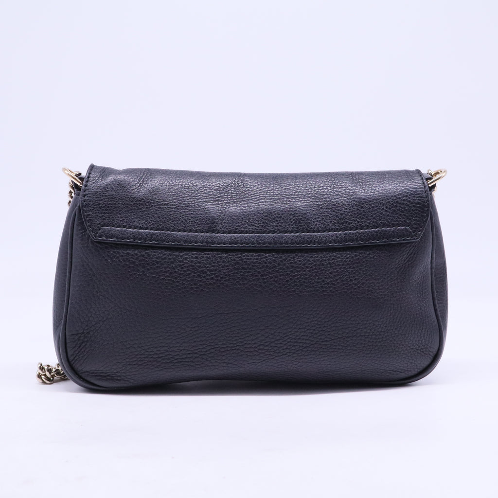 Soho Chain Crossbody Bag Leather Medium B20899