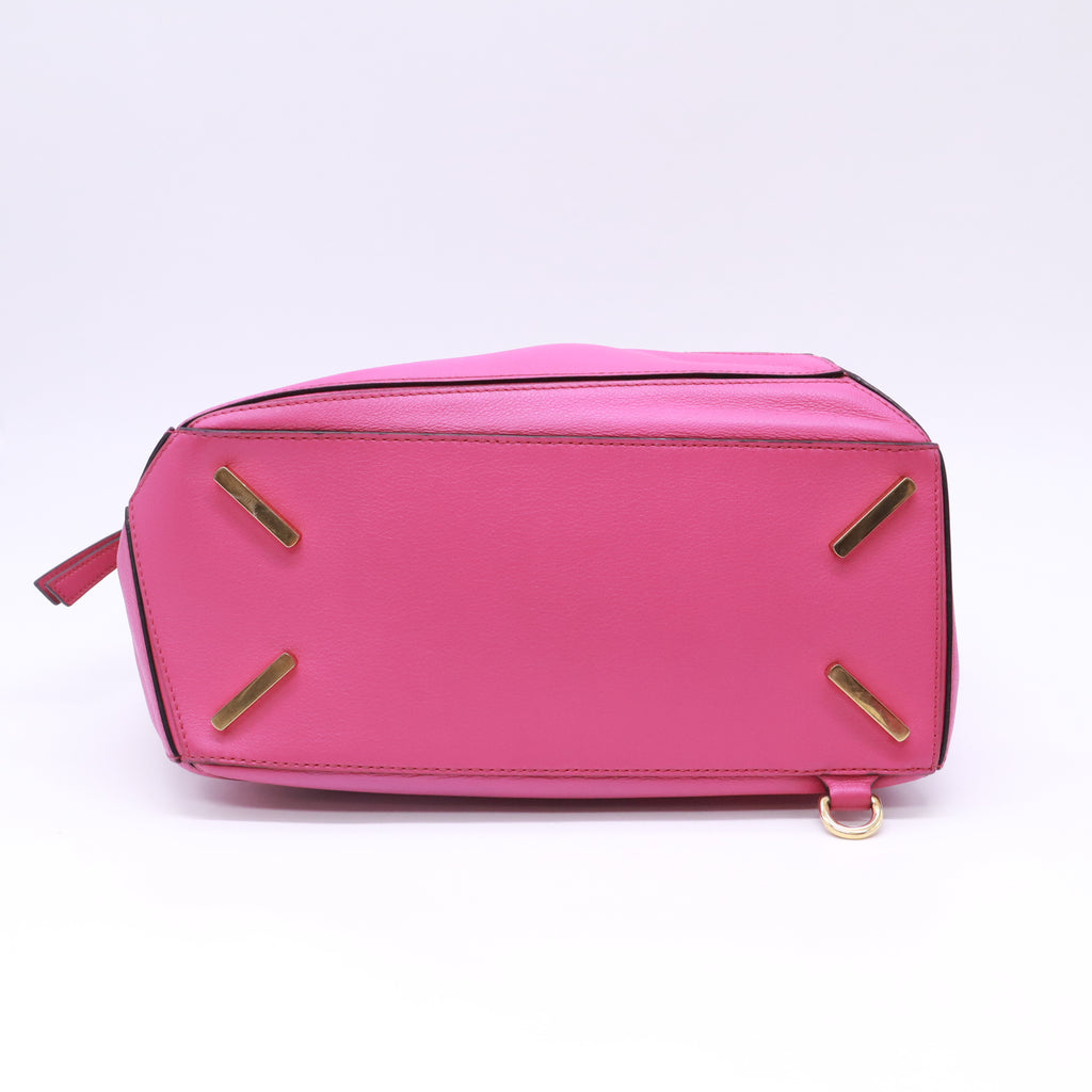 Loewe Calfskin Medium Puzzle Bag FuchsiA TWINS B23652