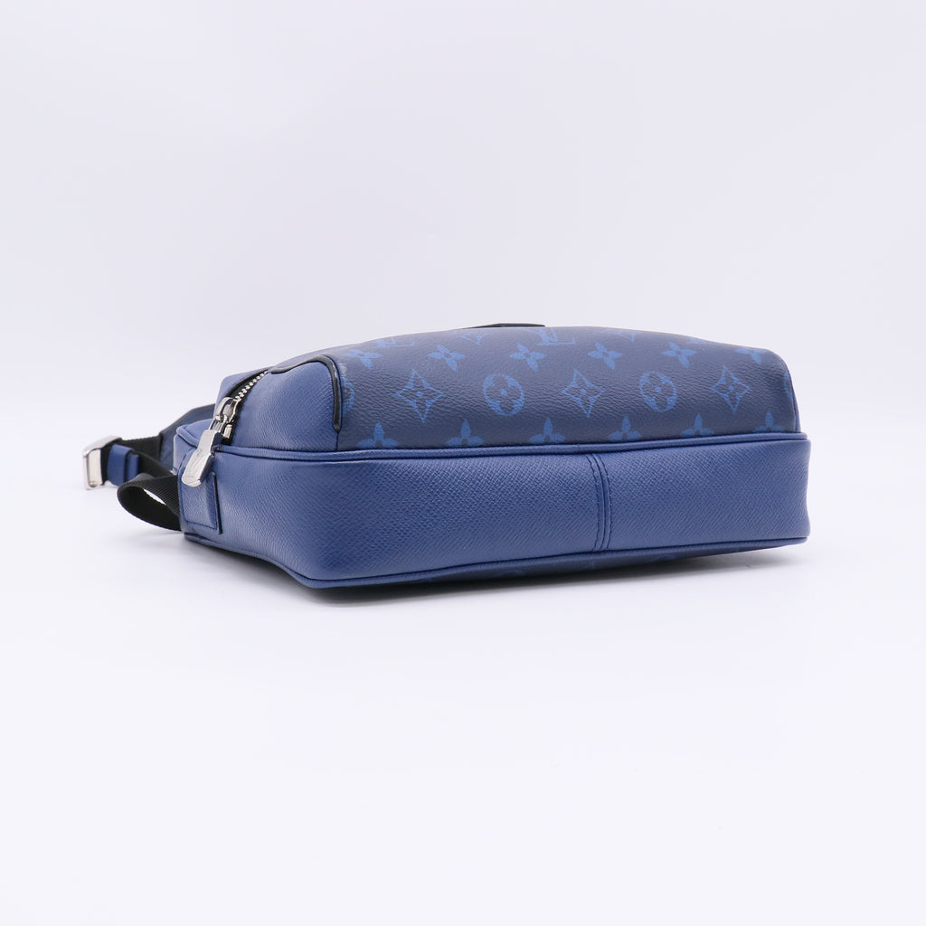 Louis Vuitton Cobalt Monogram Taigarama Canvas Outdoor Messenger Bag twins LDZ244