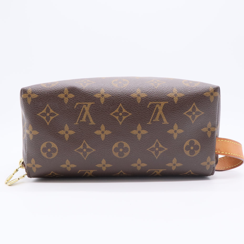 Cosmetic Pouch Monogram Canvas