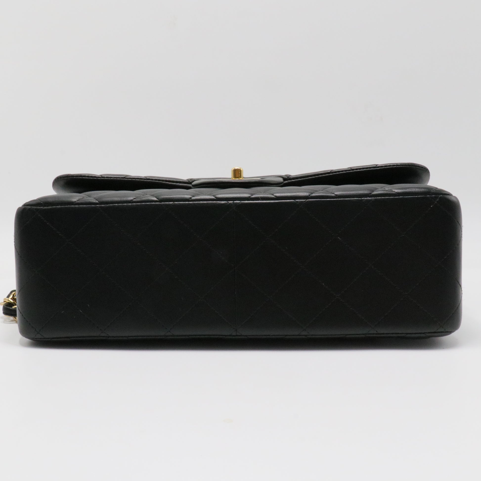 Classic Double Flap Bag Quilted Lambskin Jumbo