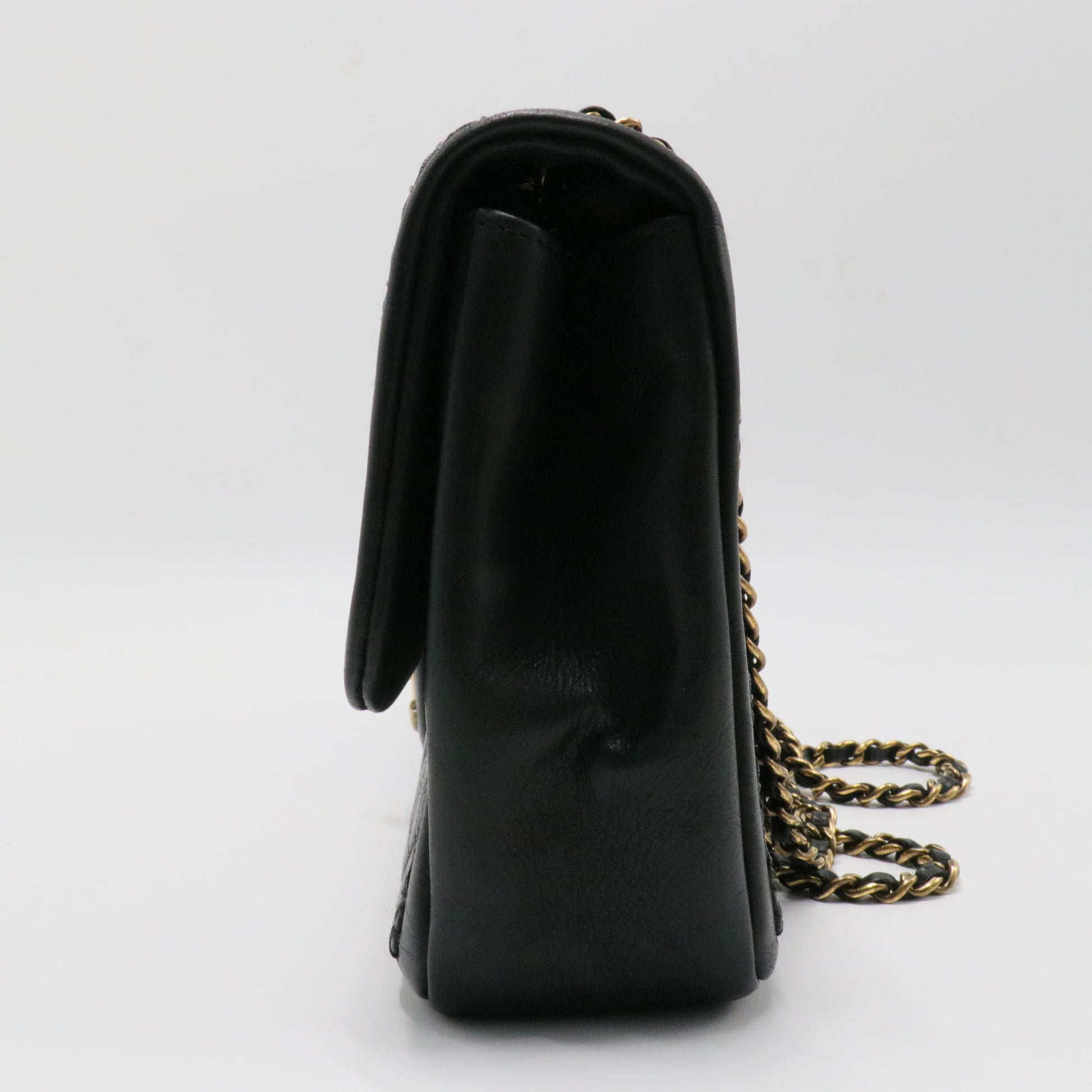 Quilted Lambskin Stitch Single Flap Crossbody Bag