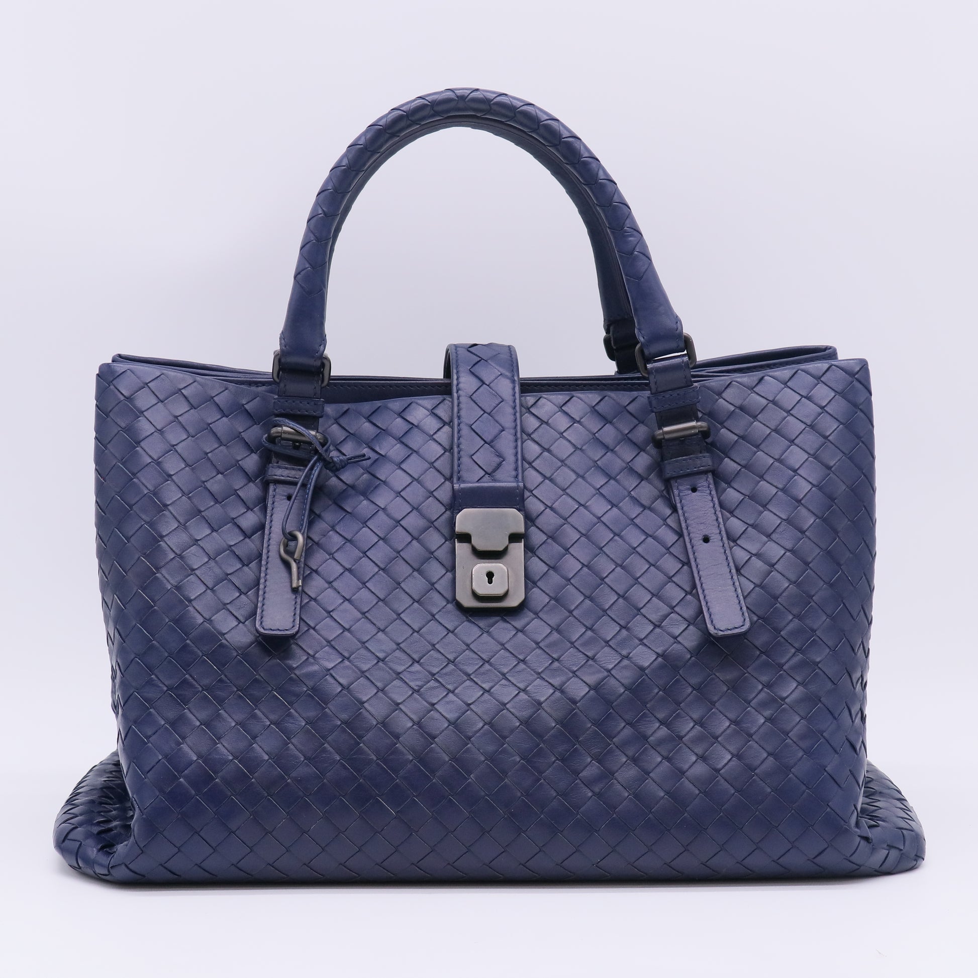 Roma Bag Intrecciato Nappa Medium Twins B23770