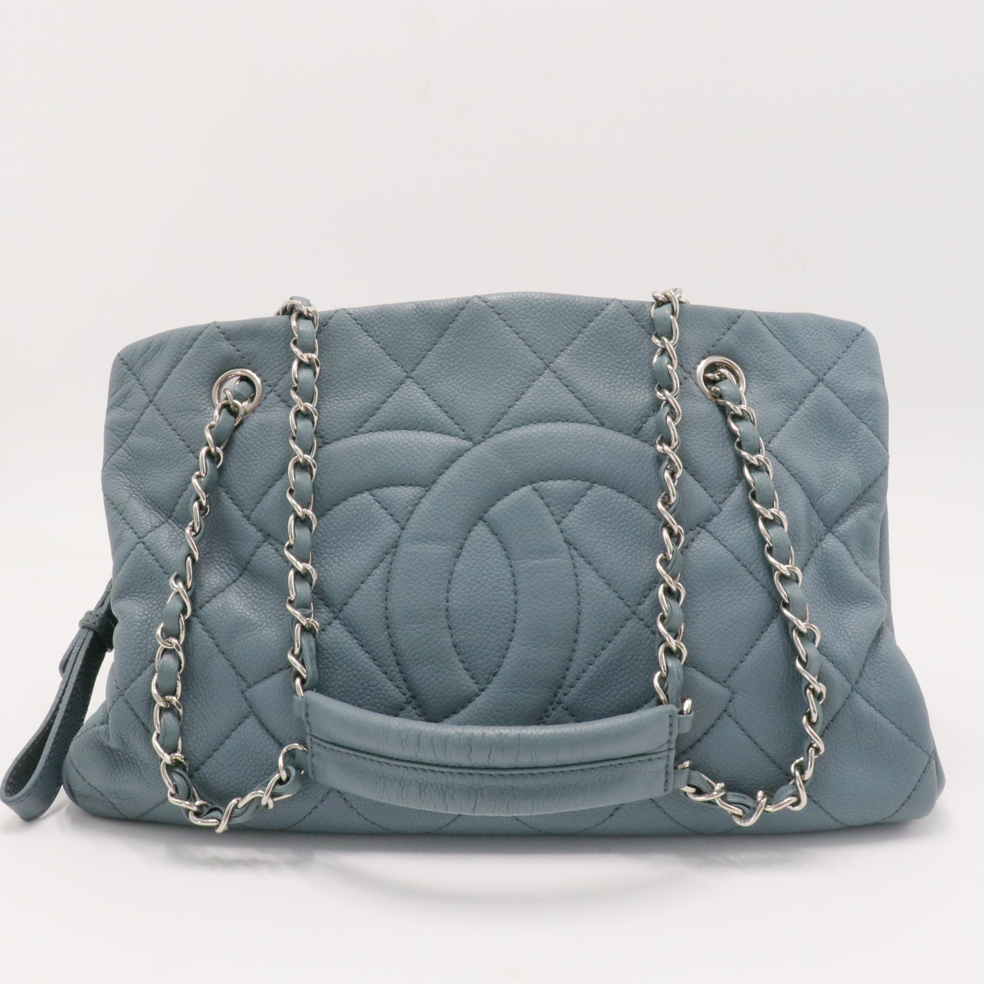 Grand Shopping Tote Quilted Caviar