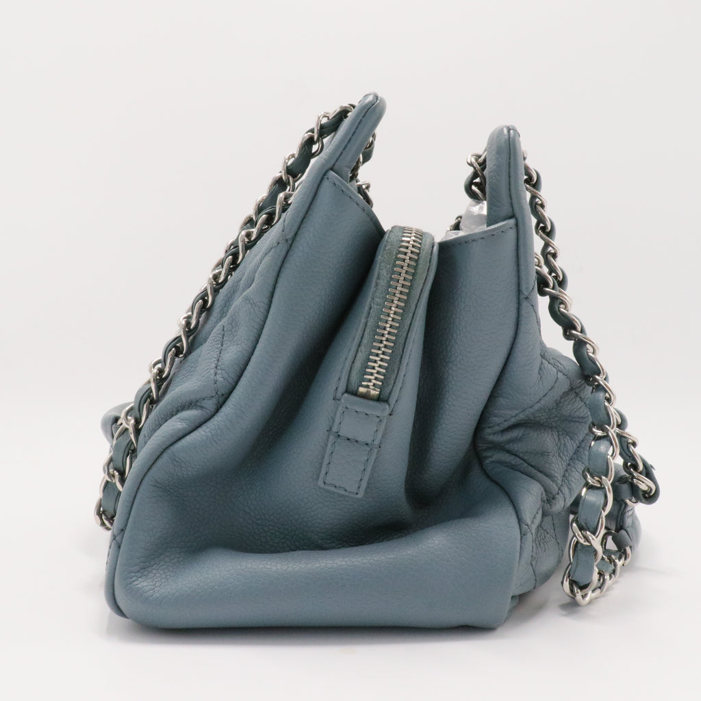 Grand Shopping Tote Quilted Caviar
