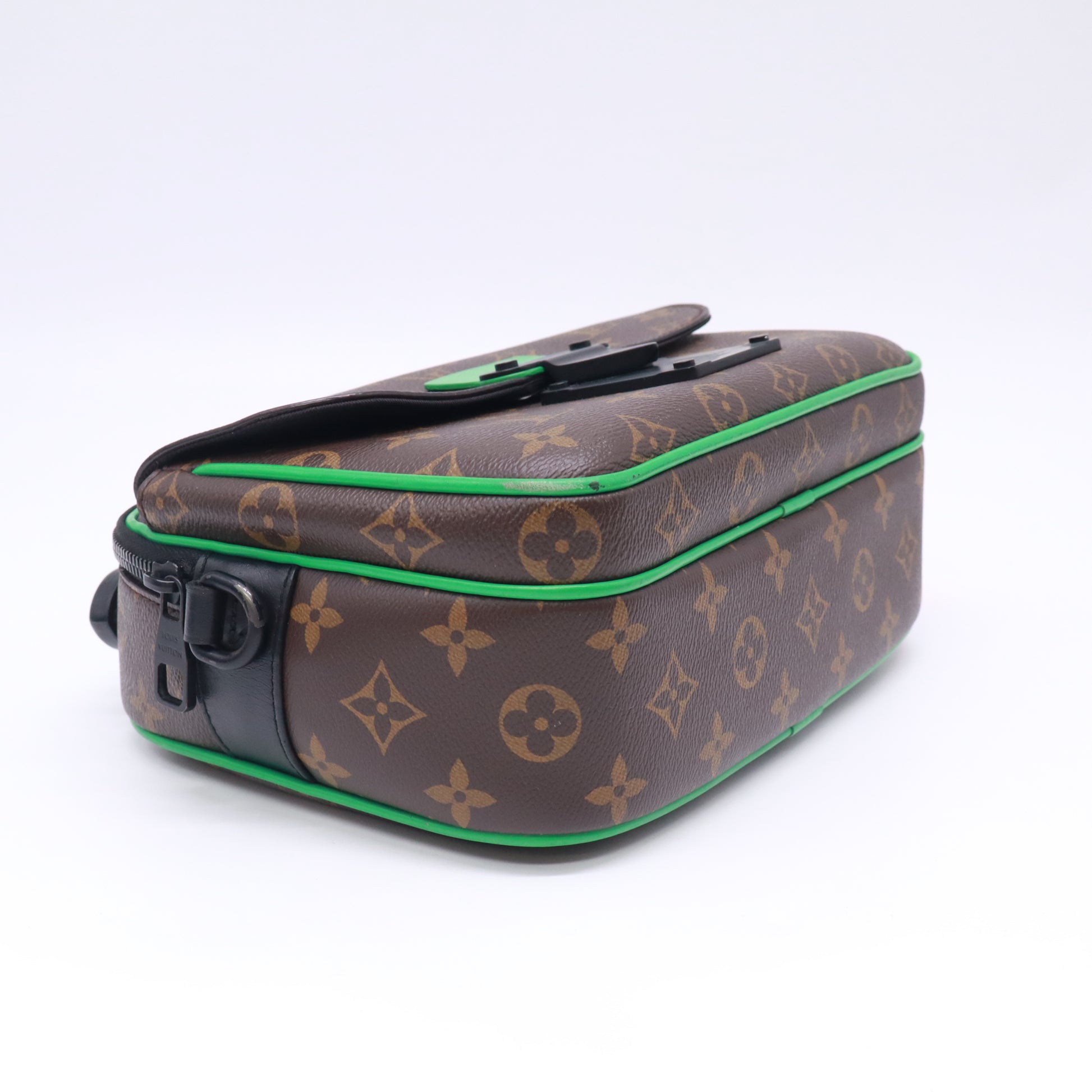 Louis Vuitton Monogram Macassar S Lock Messenger twins LDZ781