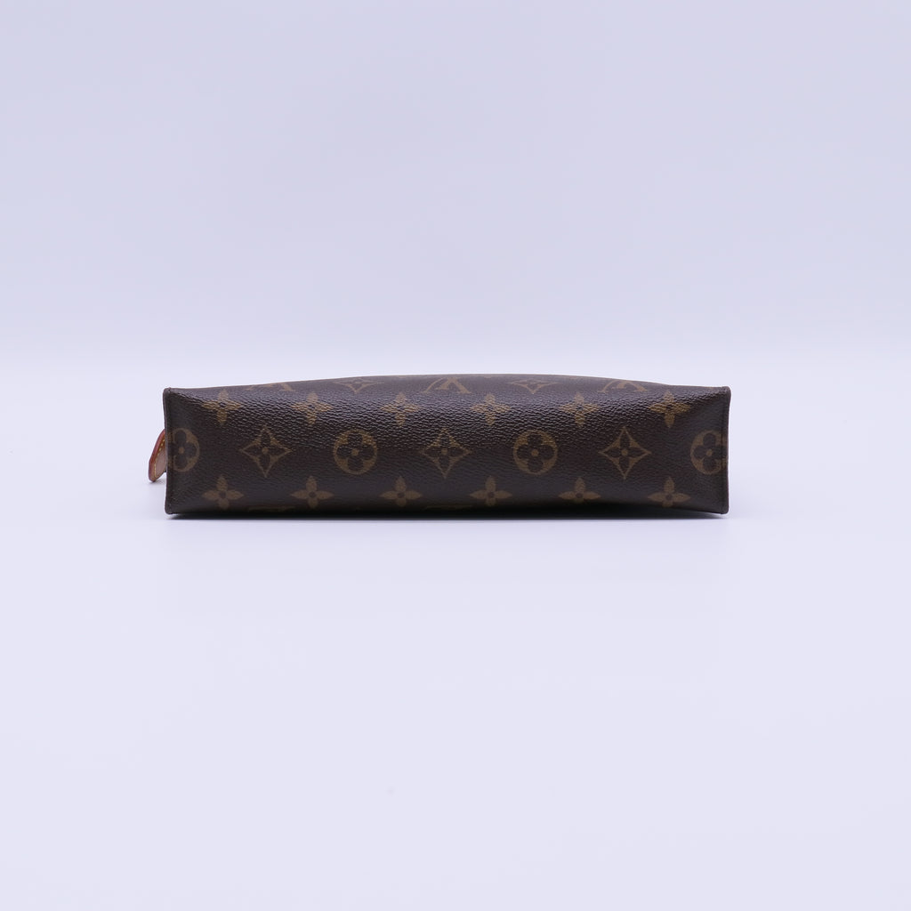 Louis Vuitton Monogram Toiletry Pouch twins B22031