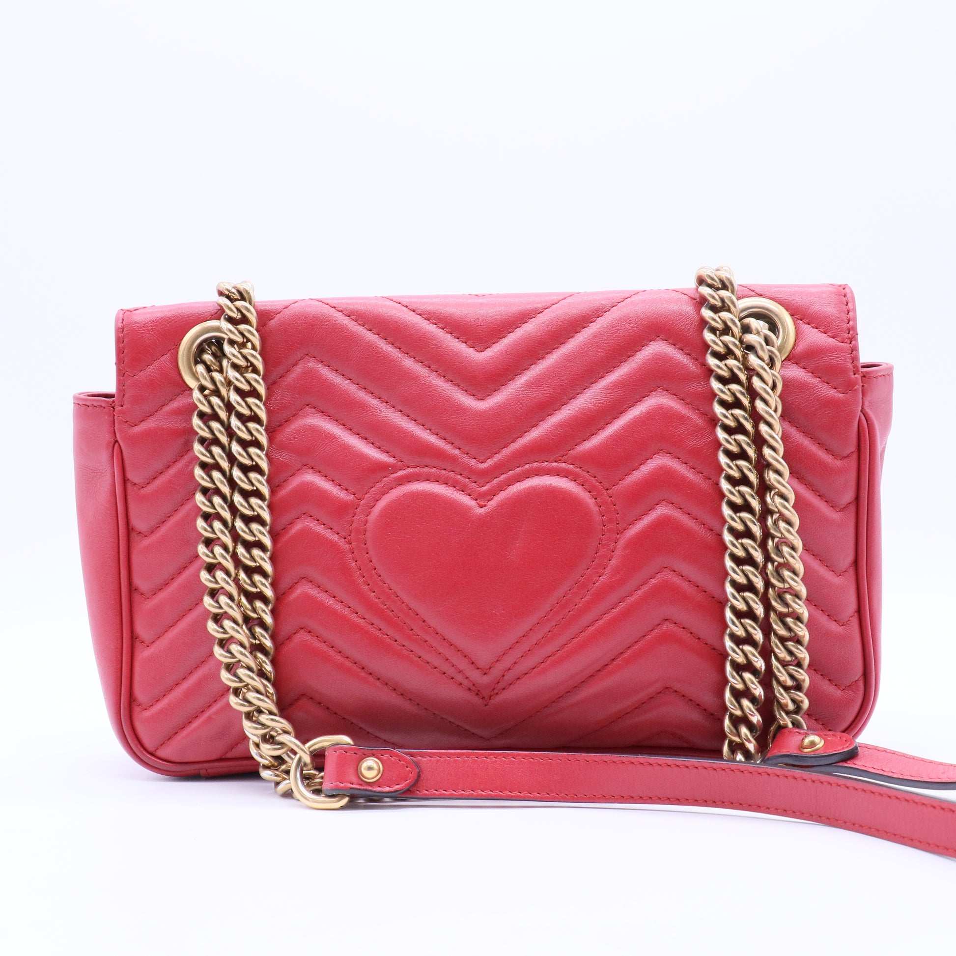 Red Leather GG Marmont Matelassé Shoulder Bag Small