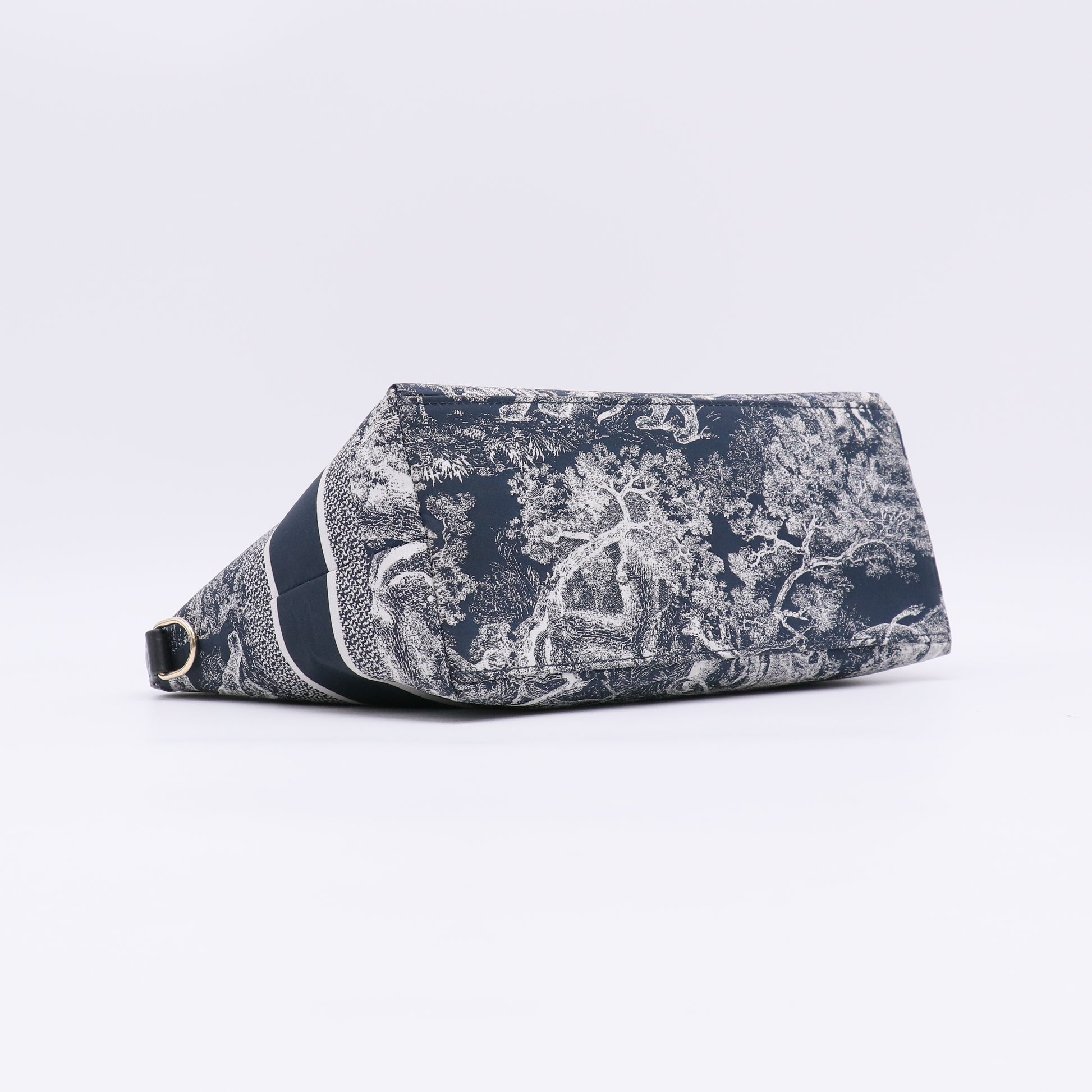 Toile de Jouy Dior Travel Nomad Pouch Print Technical Fabric Medium twins LDJ4866