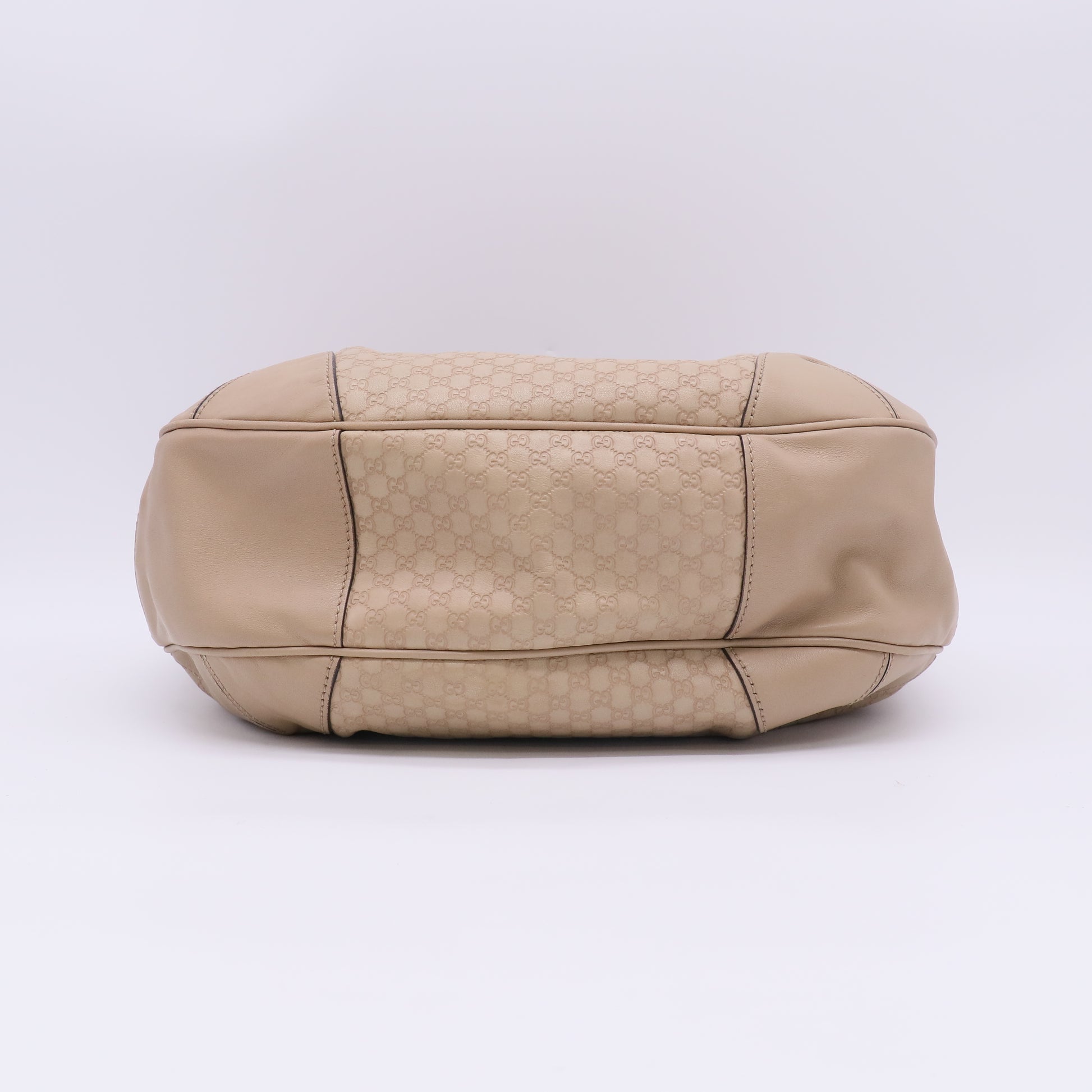 Micro GG Monogram B Bag Medium B23786