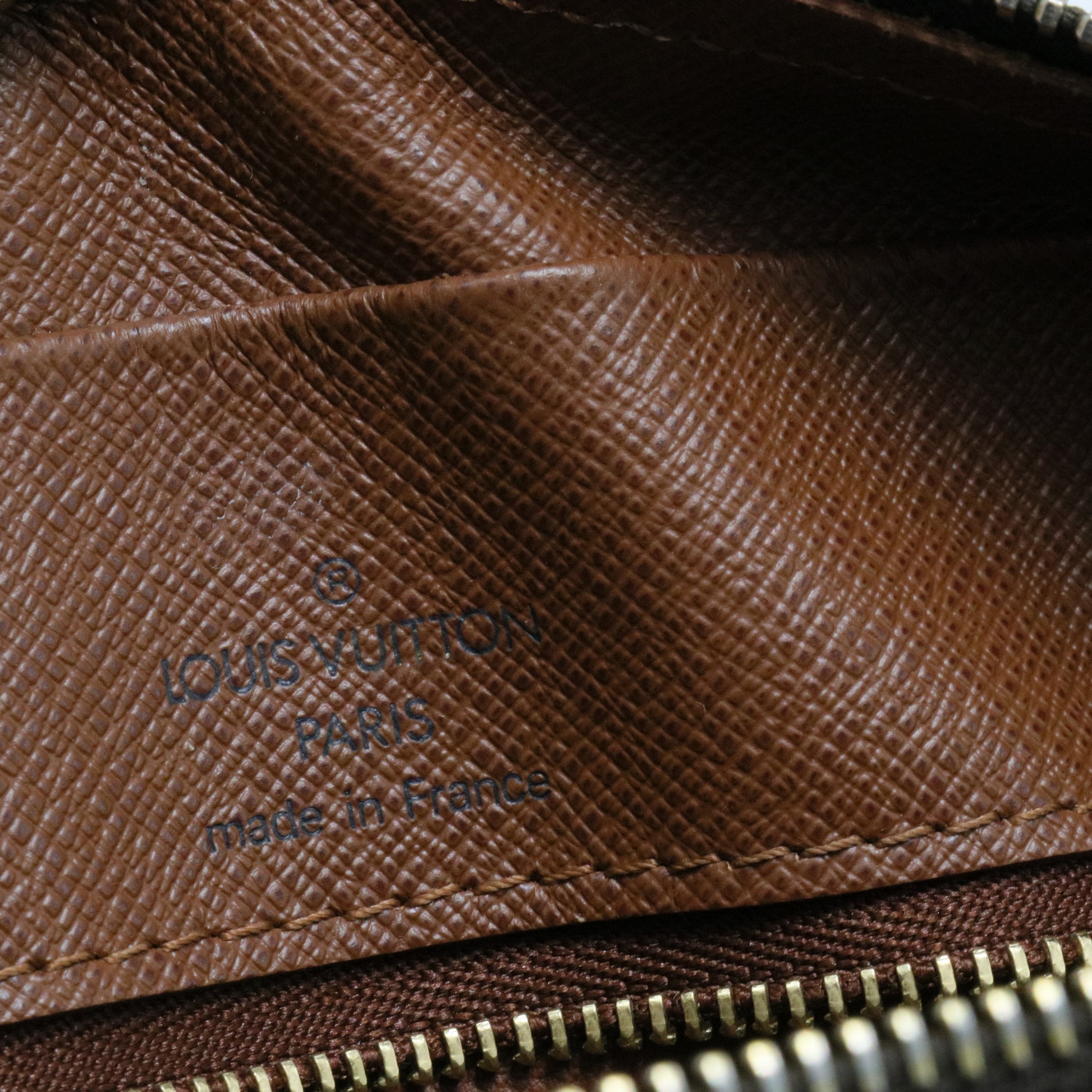 Nil Messenger Bag Monogram Canvas 28