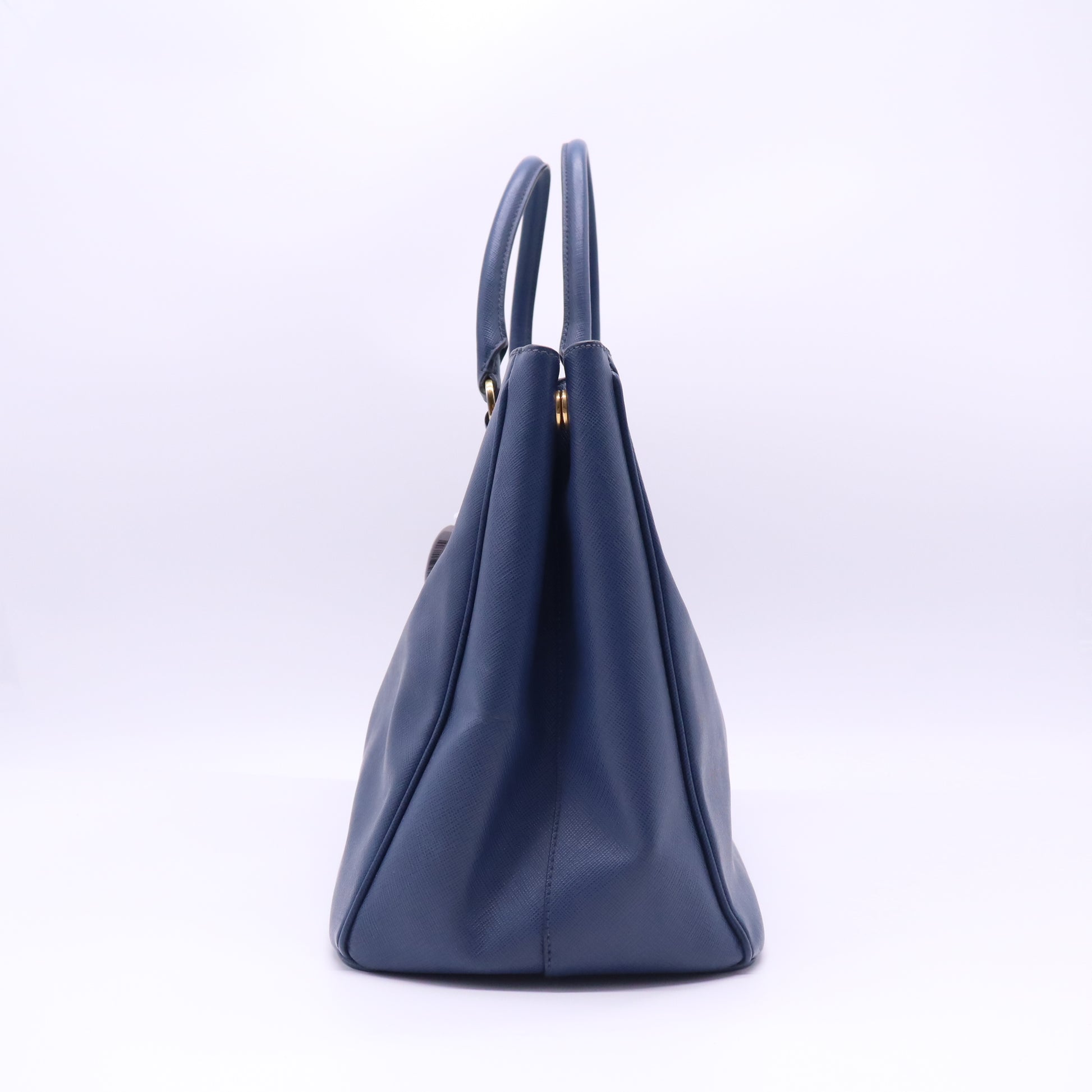 Saffiano Leather Galleria B21929