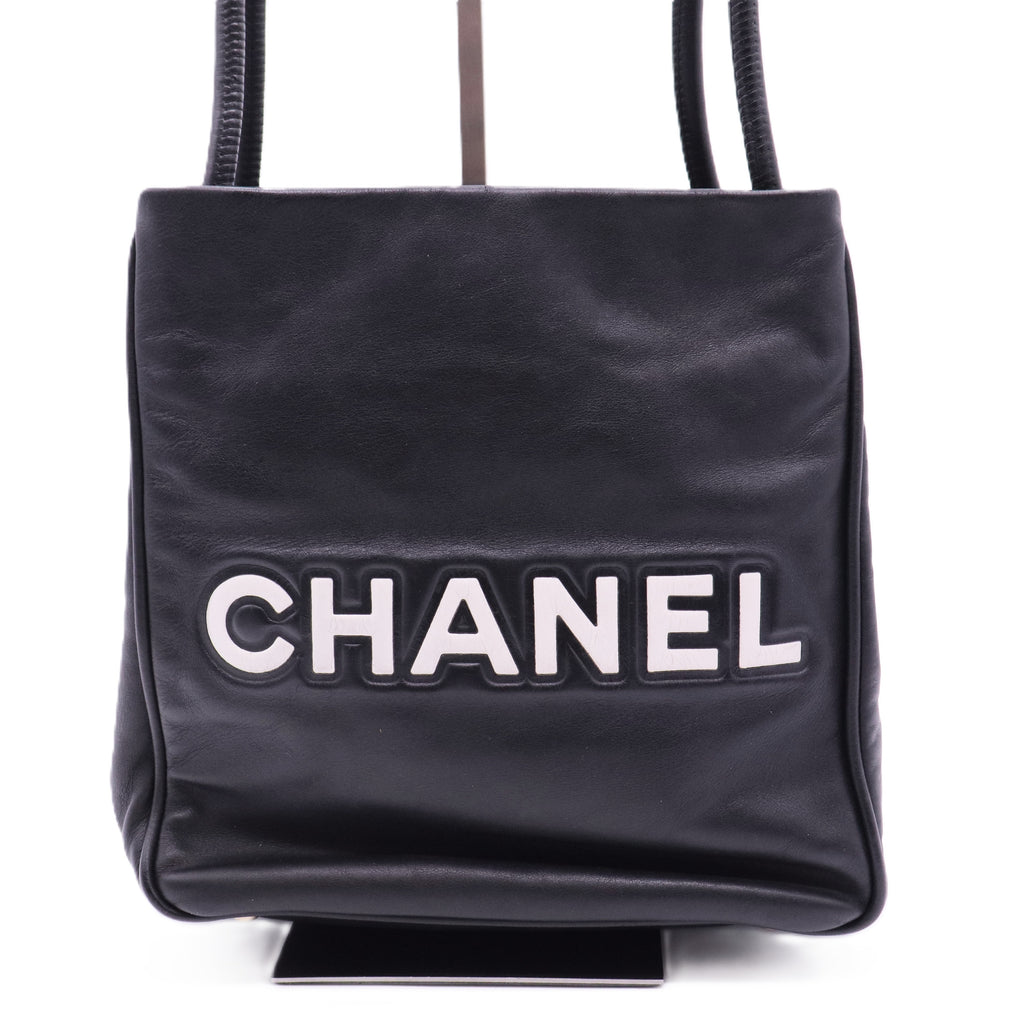Lambskin Camellia Tote Black