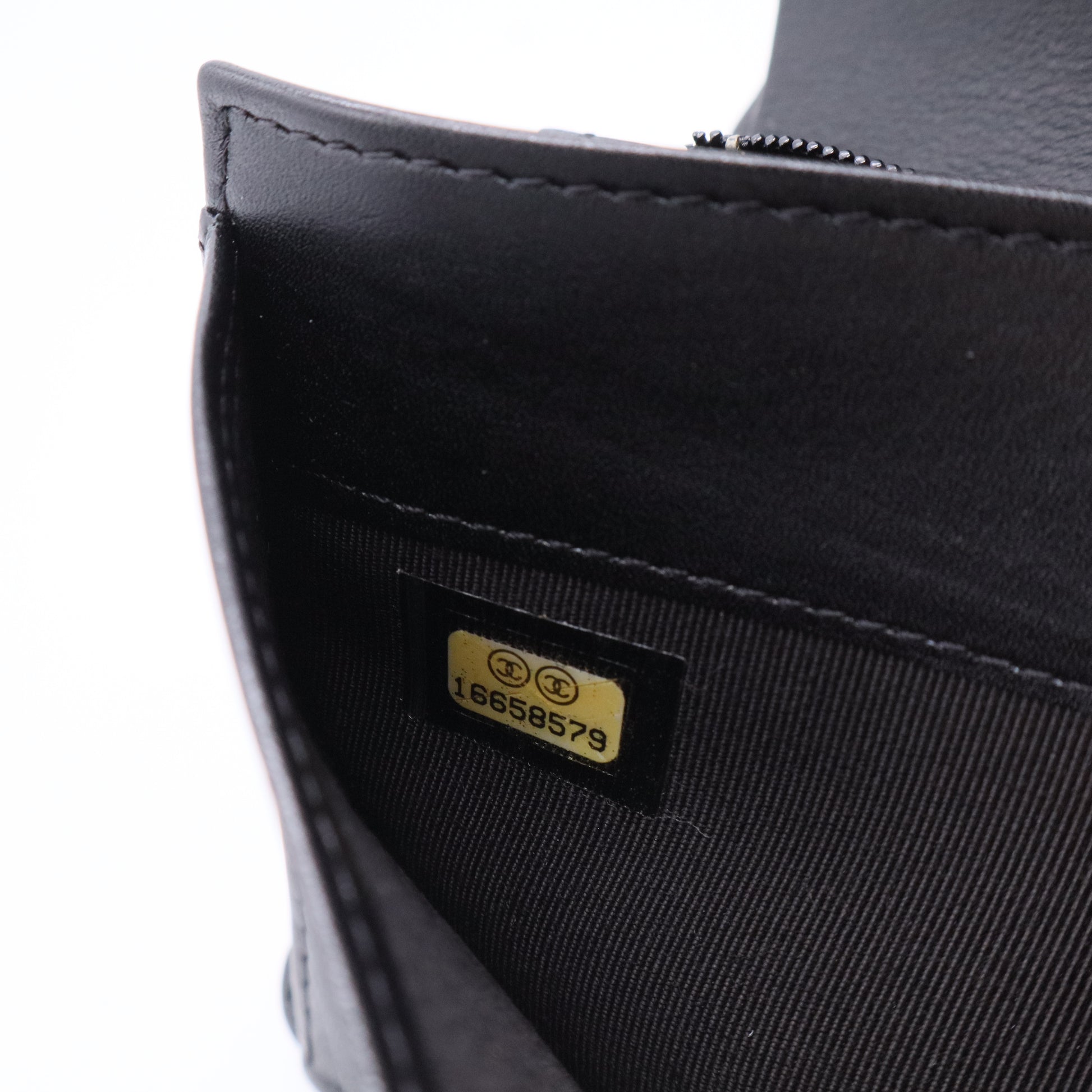 Patent Calfskin Quilted Yen Wallet Black