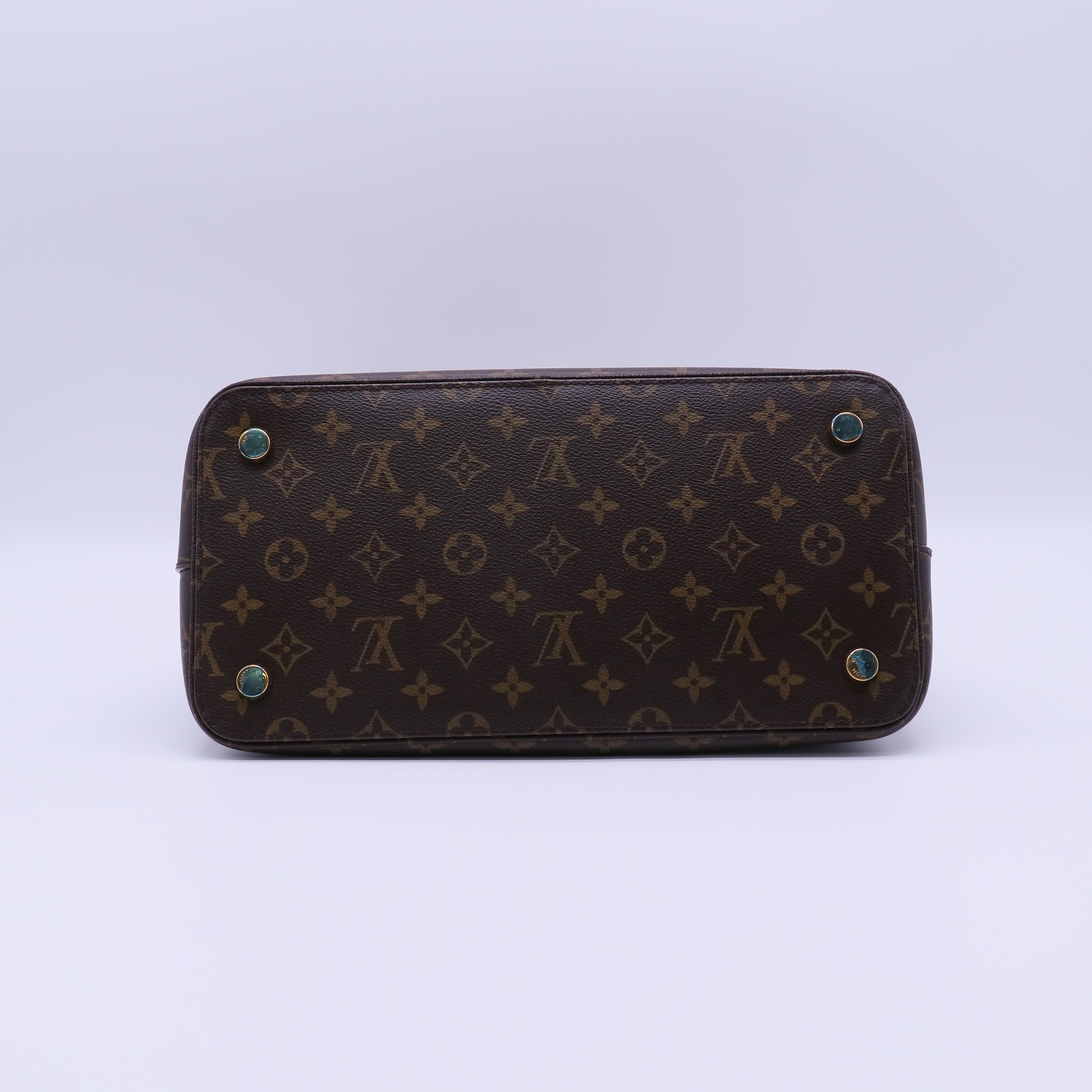 Louis Vuitton Monogram Canvas Lockit MM Bag B22047
