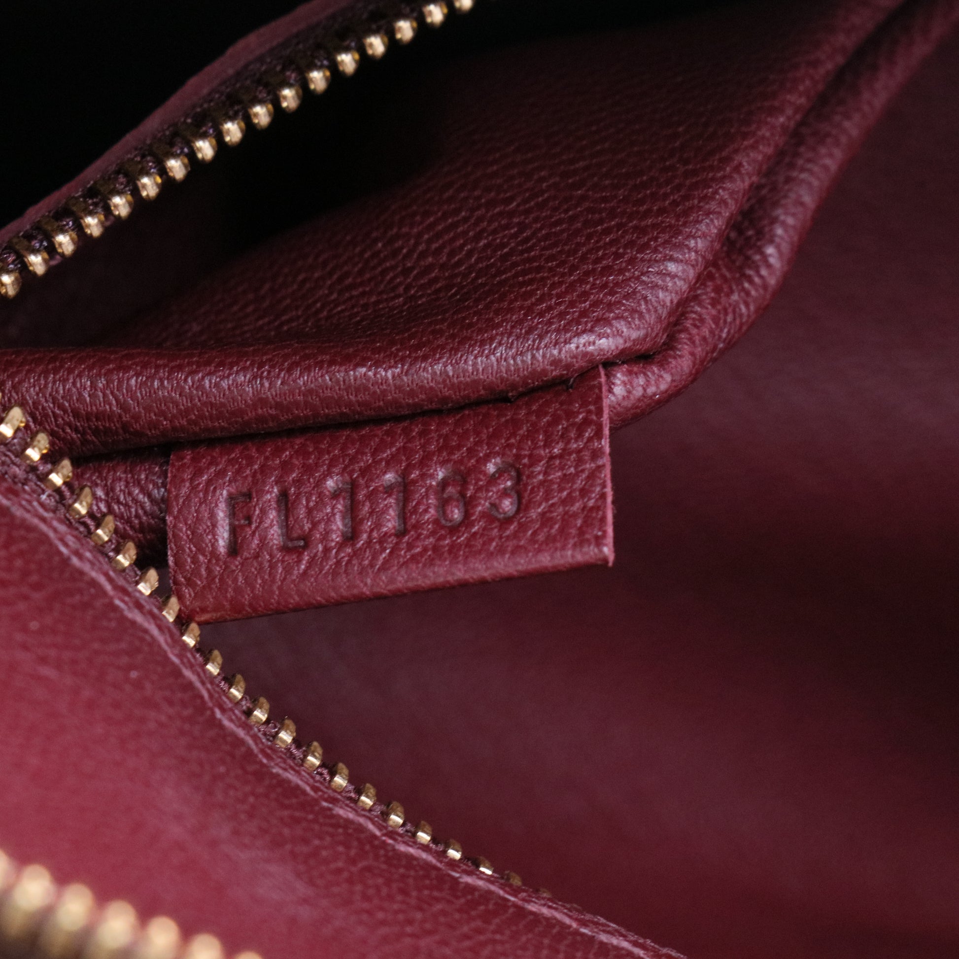 Louis Vuitton Monogram Canvas Lockit MM Bag B22047