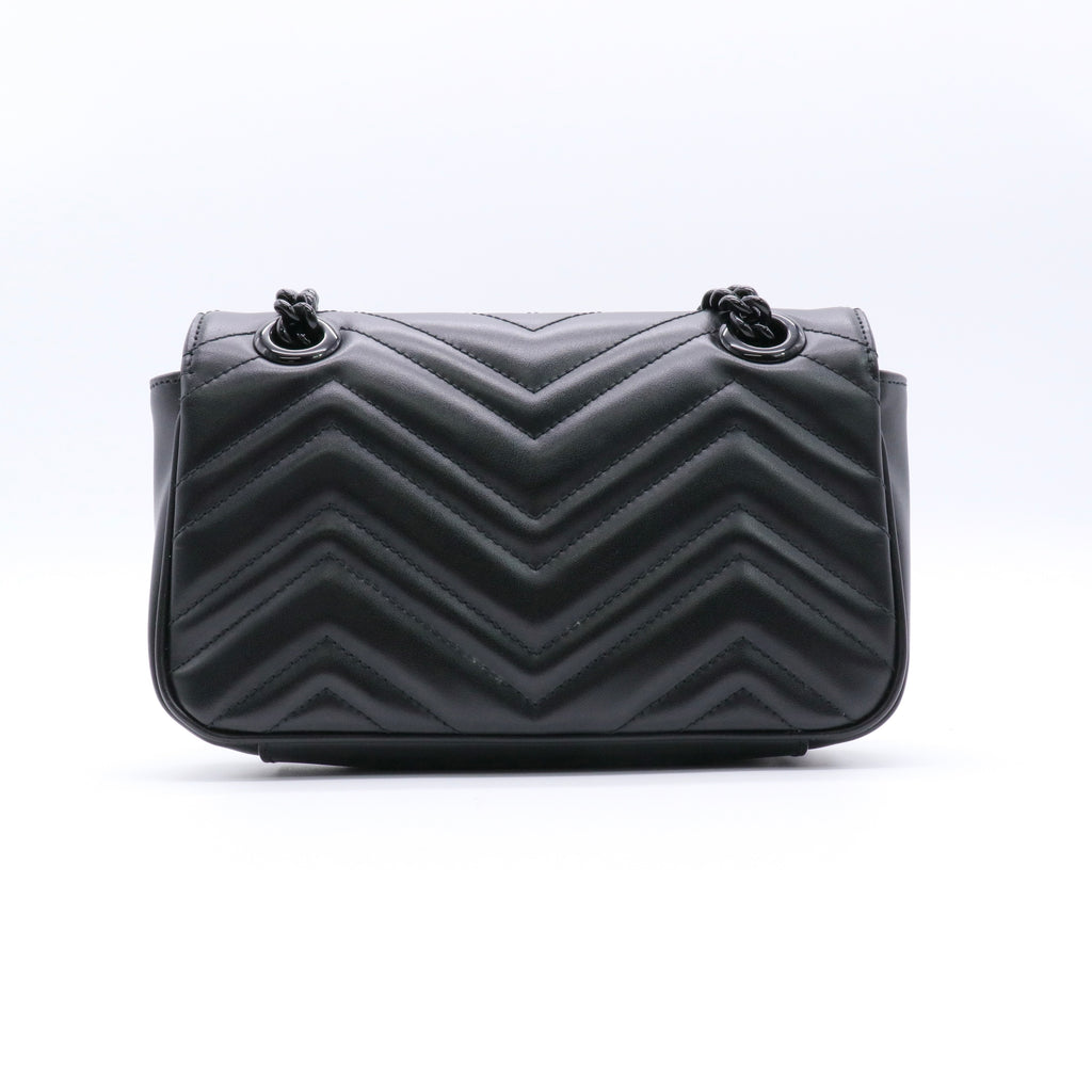 Calfskin Matelasse Monochrome Mini GG Marmont Shoulder Bag Black twins