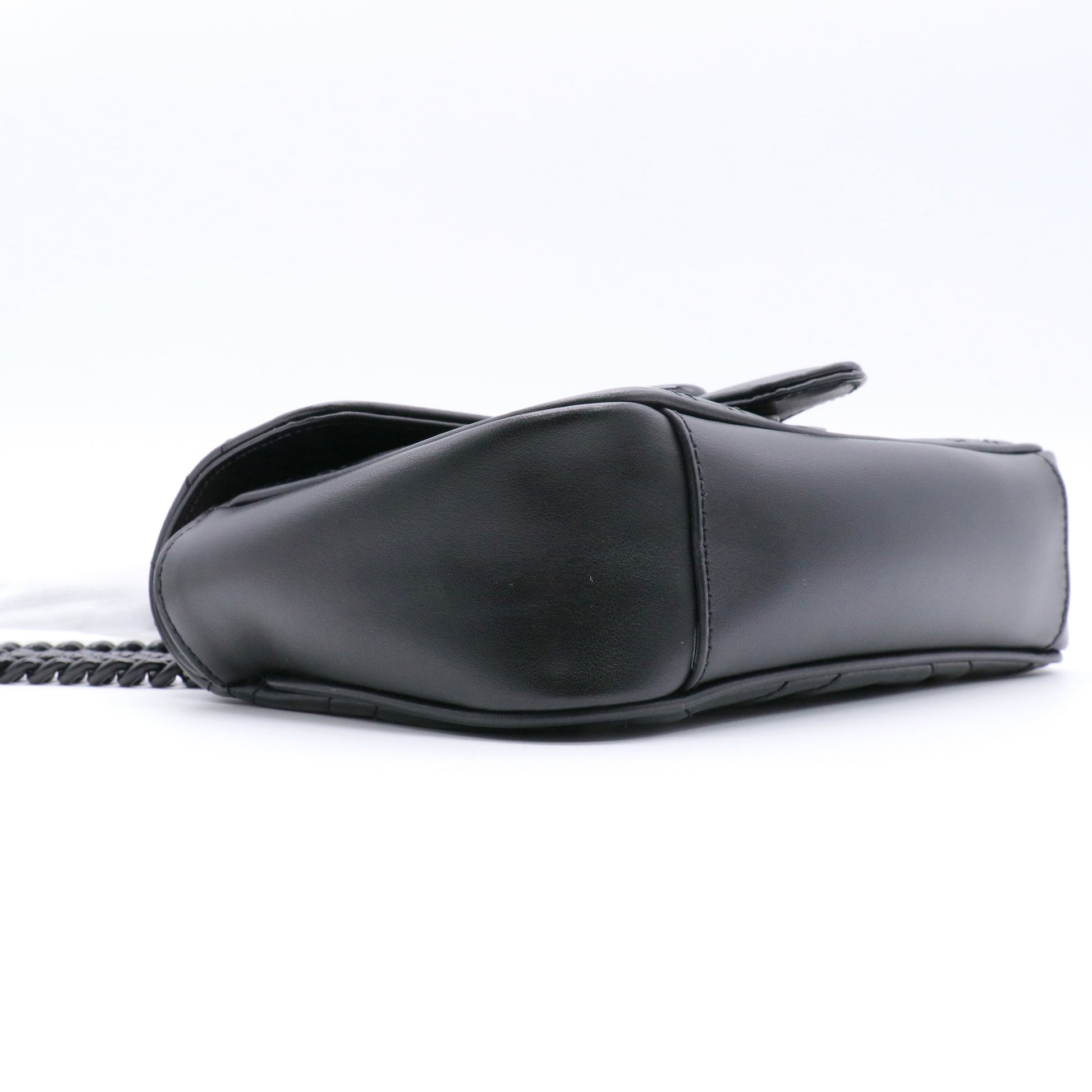 Calfskin Matelasse Monochrome Mini GG Marmont Shoulder Bag Black twins