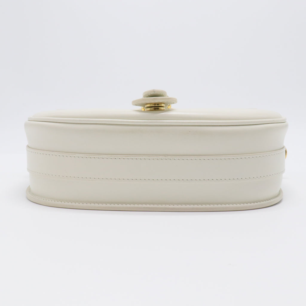 Box Calfskin Medium Bobby Flap Latte