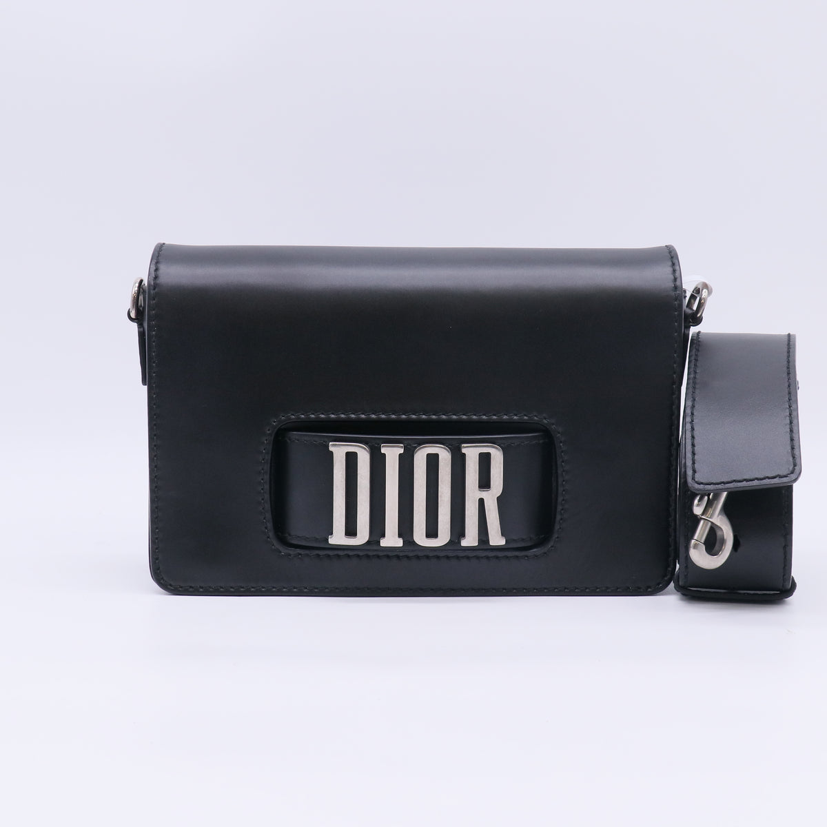 Christian Dior Smooth Calfskin Dio(r)evolution Flap Bag B23788