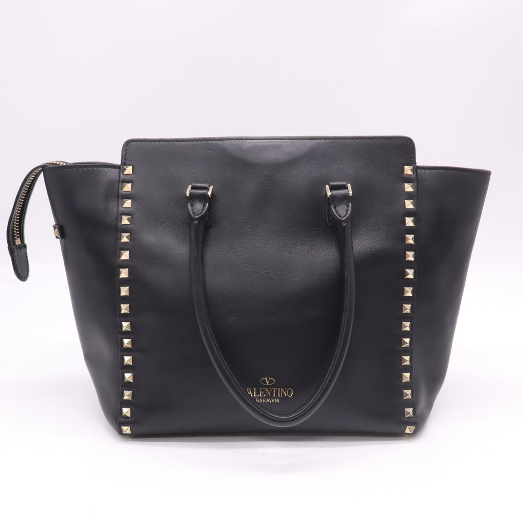 Valentino Garavani Rockstud Medium Leather Tote Bag B21974