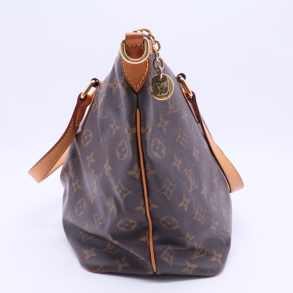 Monogram Canvas Palermo PM Bag B12183