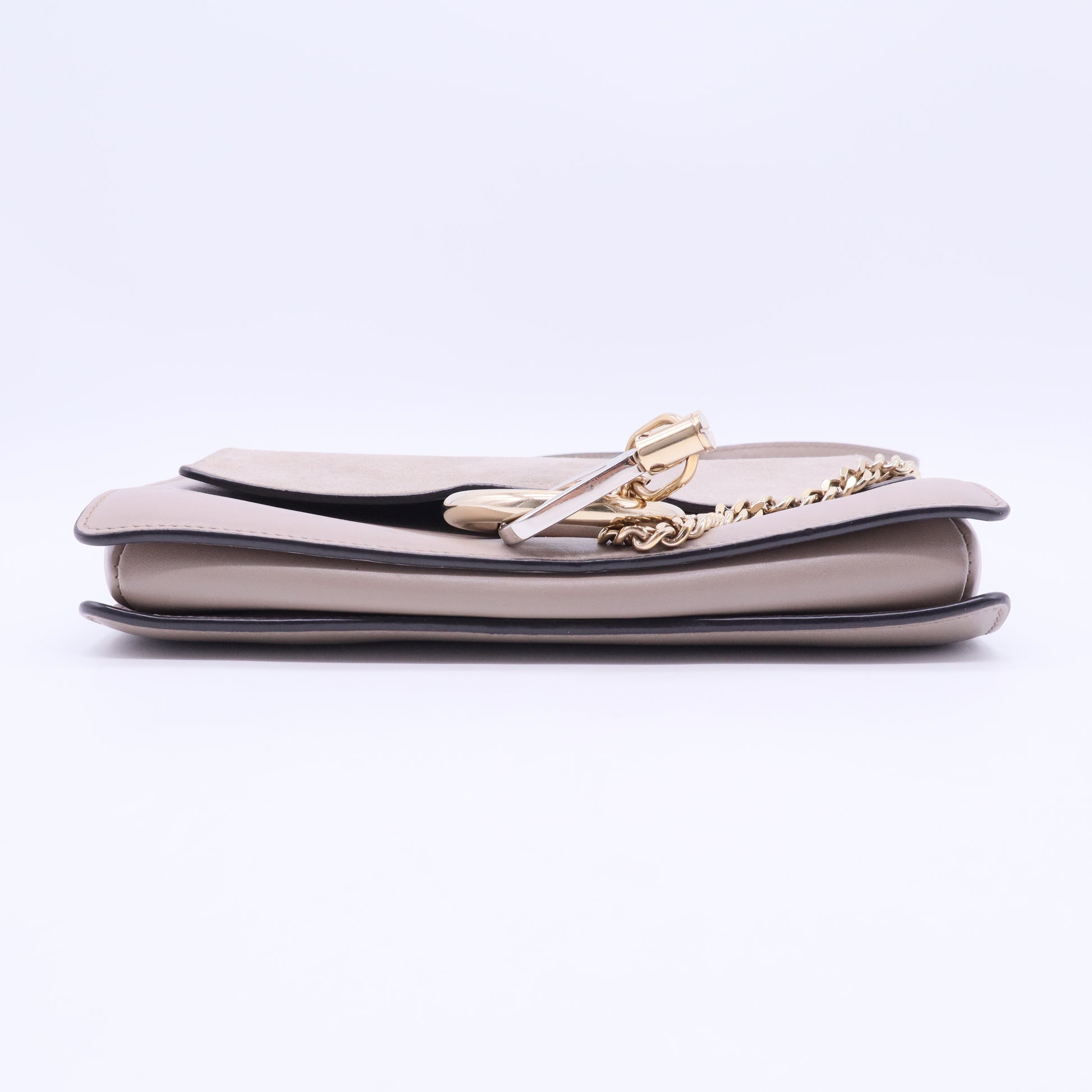 Leather Crossbody Bag B12419