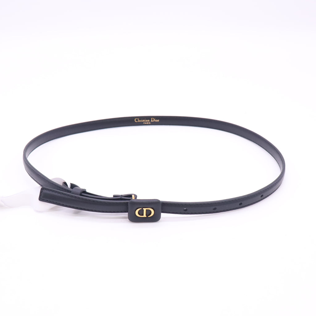 Black Calfskin Leather CD Skinny Belt Size 75/30 W23710