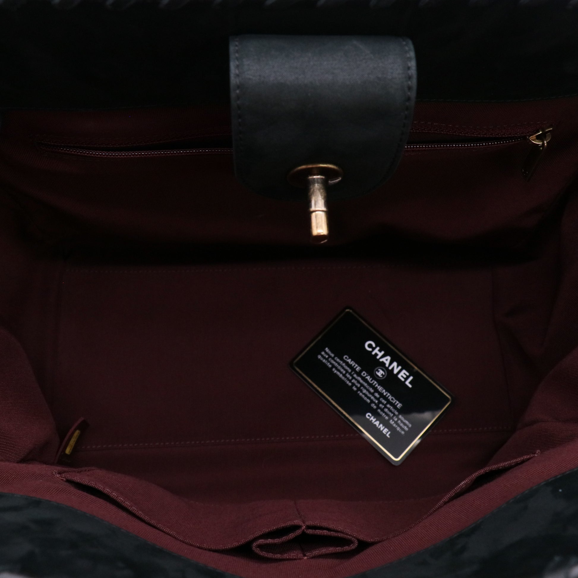 Chanel Whipstitch Tote Quilted Velvet Calfskin Medium twins B23165