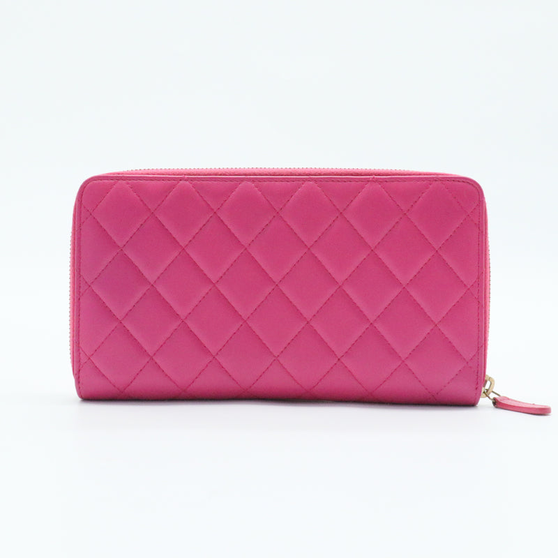 Continental Quilted Pattern Continental Wallet