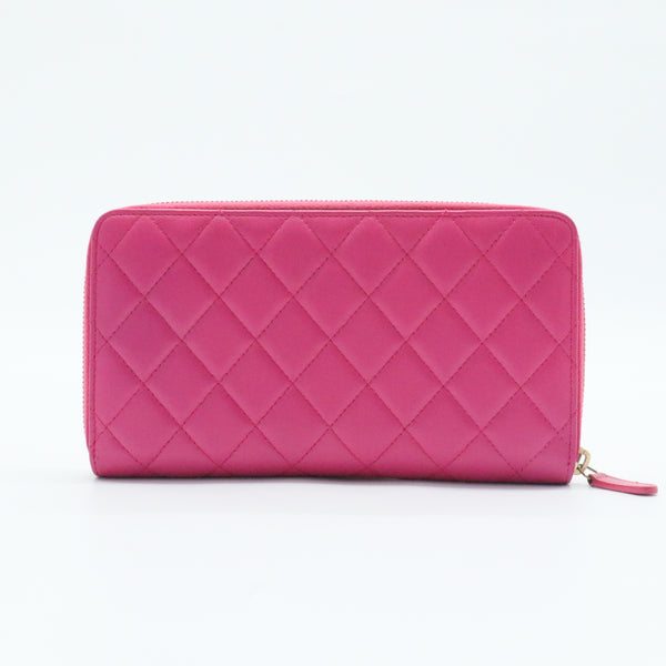 Continental Quilted Pattern Continental Wallet