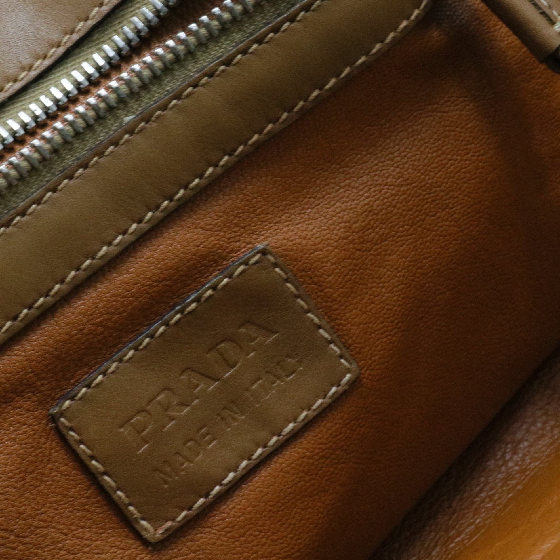 Canapa Grezza Shoulder Bag