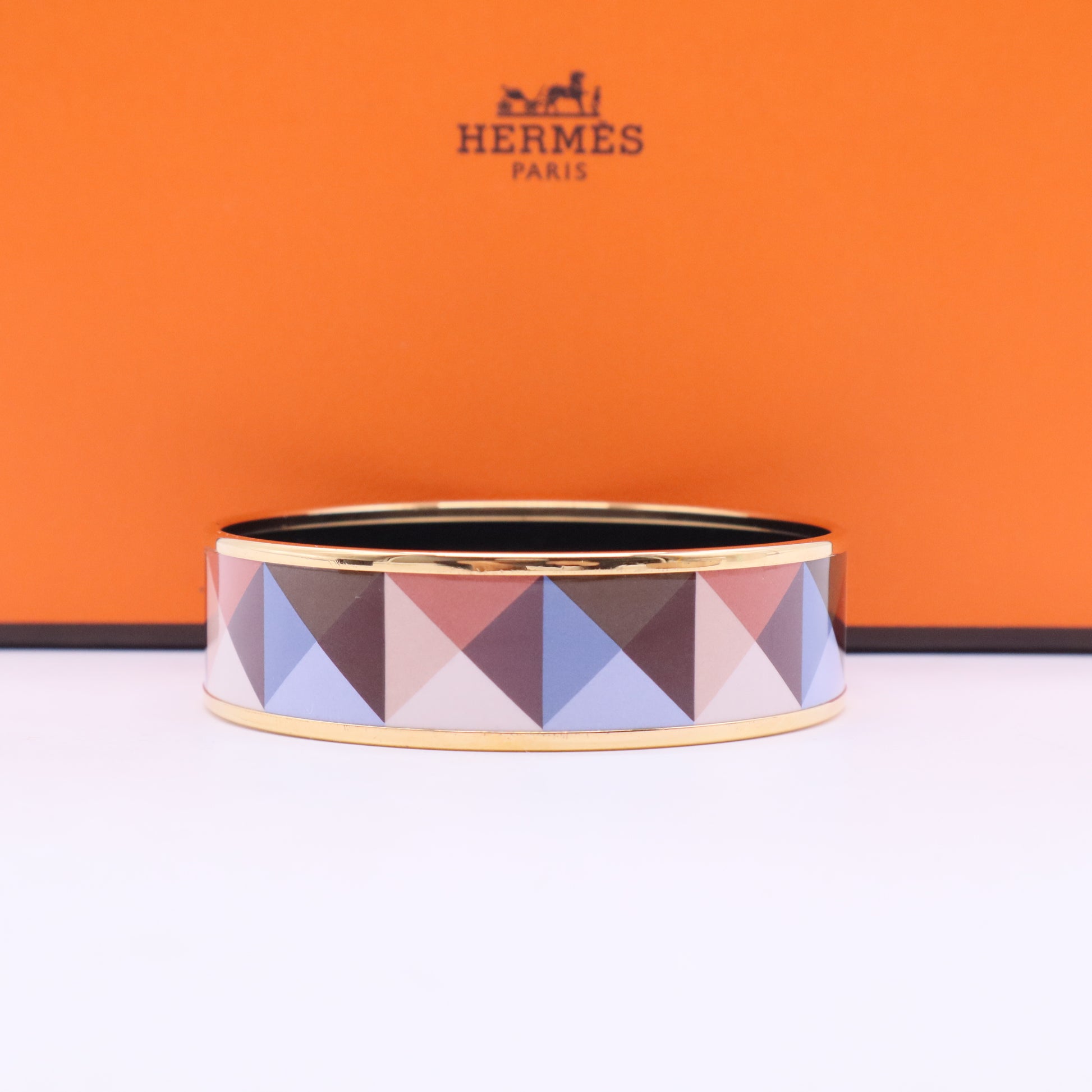 Wide Enamel Bangle Bracelet W20243