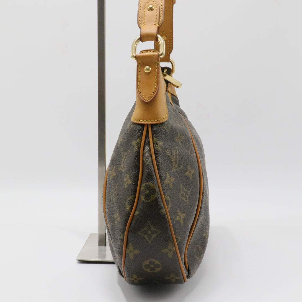 Thames Handbag Monogram Canvas PM