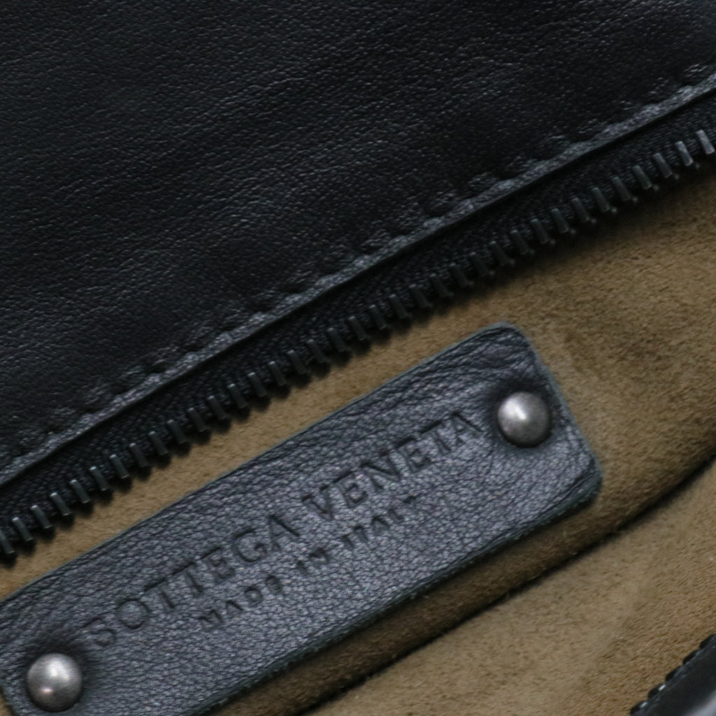 2-Pocket Convertible Tote Intrecciato Nappa Medium