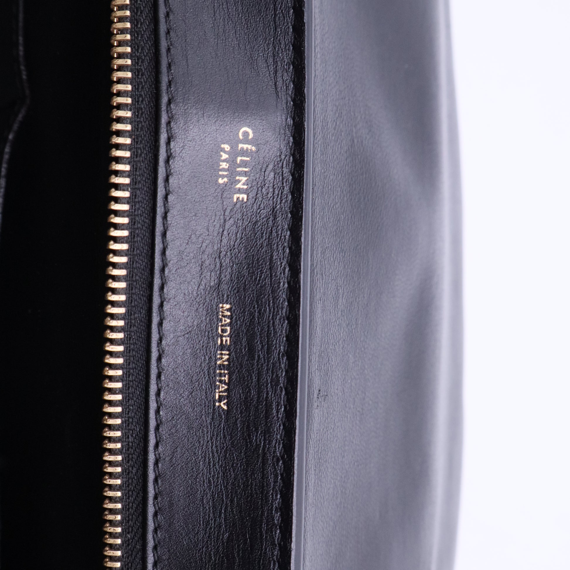 Trapeze Crocodile Embossed Handbag B12342