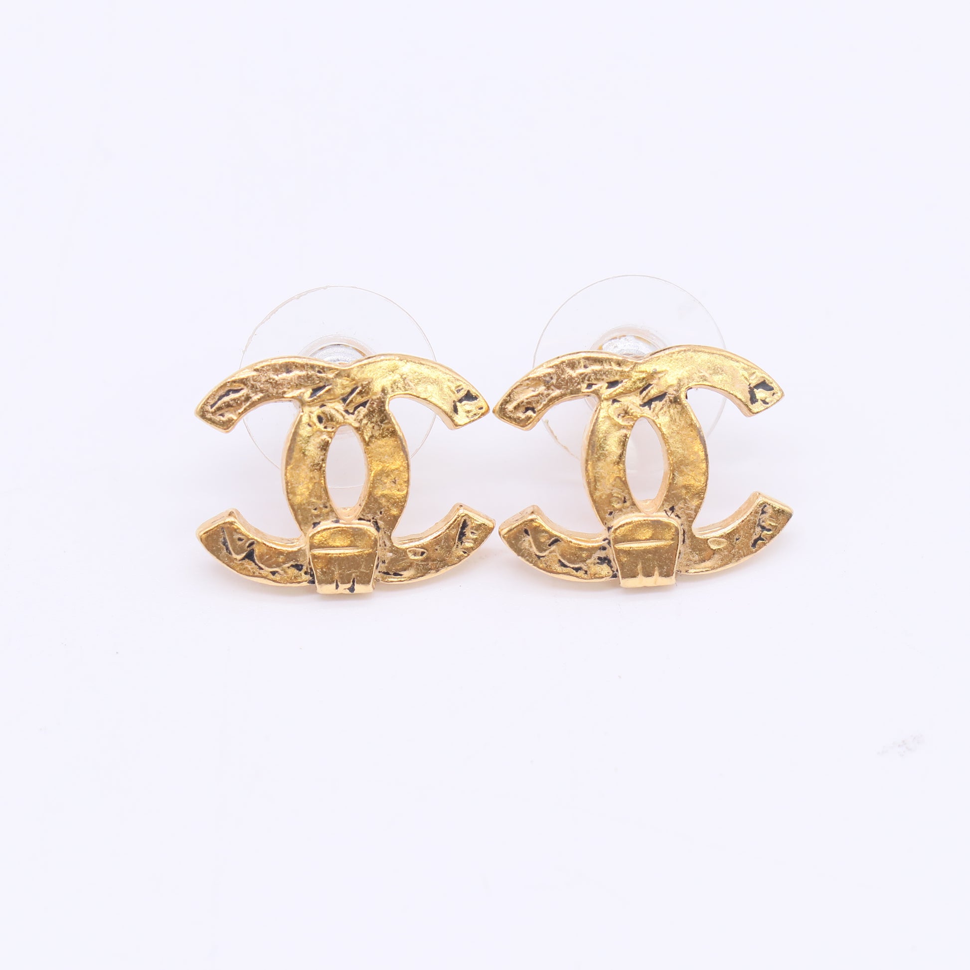 Chanel Vintage CC Earrings W22982