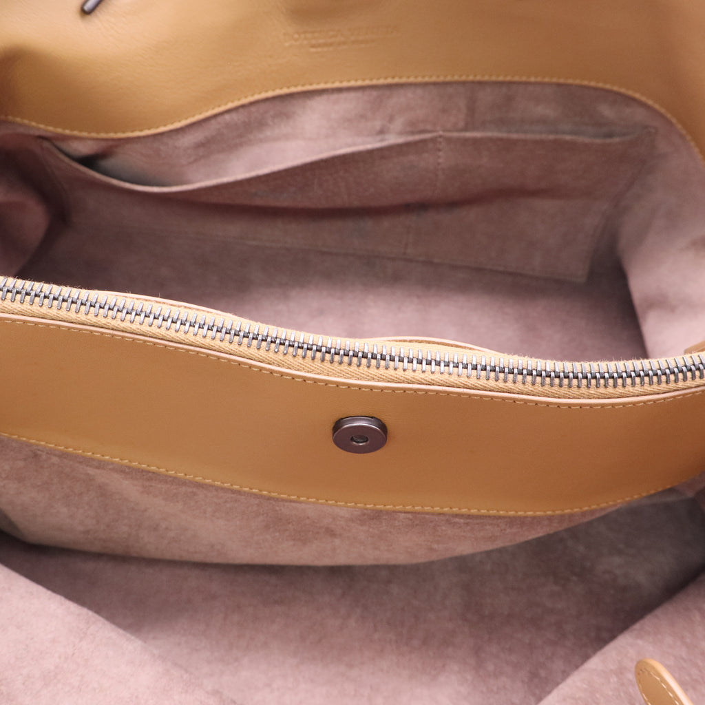 Bottega Veneta Intrecciato Chain Tote - Brown Shoulder Bags Twins